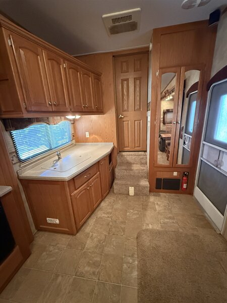 2007 Heartland BIGHORN 2955RL, $ 15,995