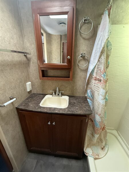 2013 Dutchmen Coleman 270RL, $ 12,995