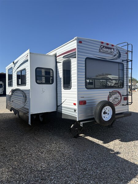 2013 Dutchmen Coleman 270RL, $ 12,995