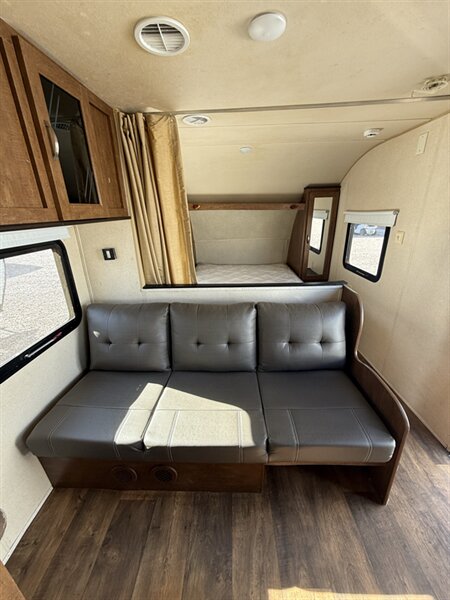 2017 Forest River Salem Cruise Lite 241QBXL, $ 11,750
