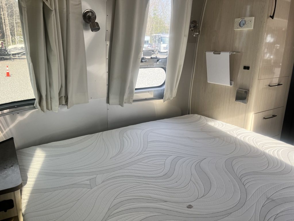 2019 Airstream International Serenity, $ 56,900