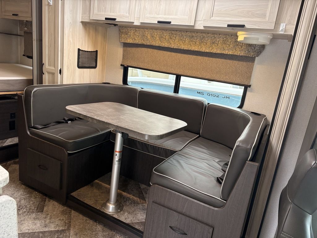2021 Forest River Forester Classic 2441DS Ford Cha, $ 54,900