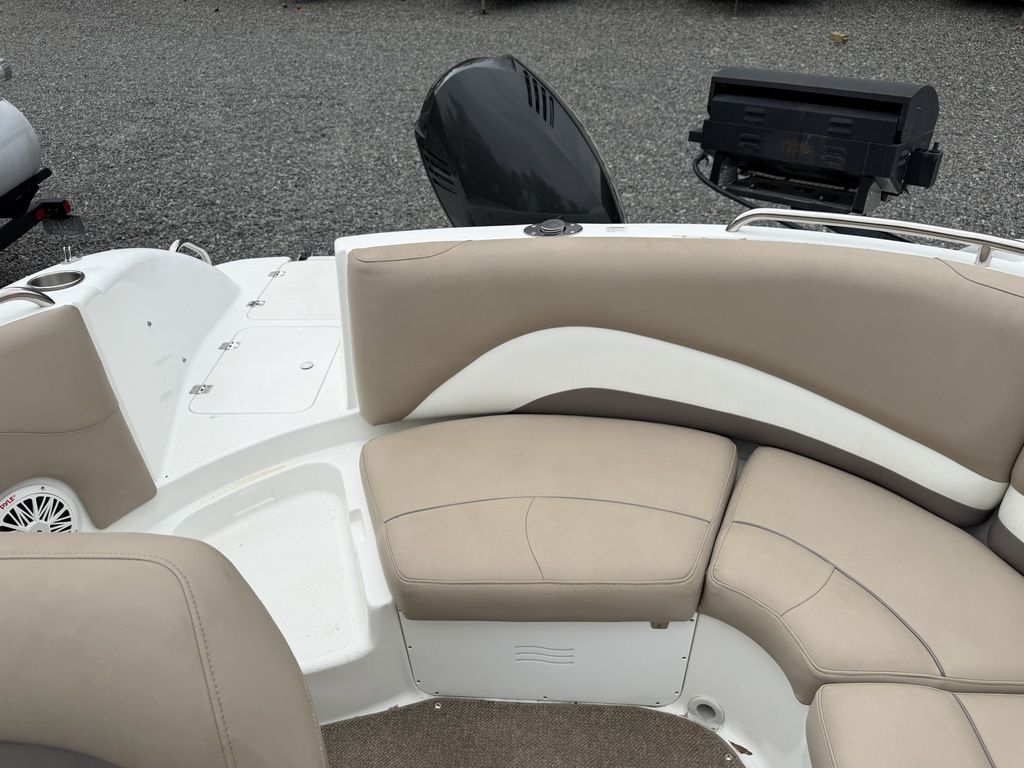 2016 Hurricane SS202, $ 16,900.00