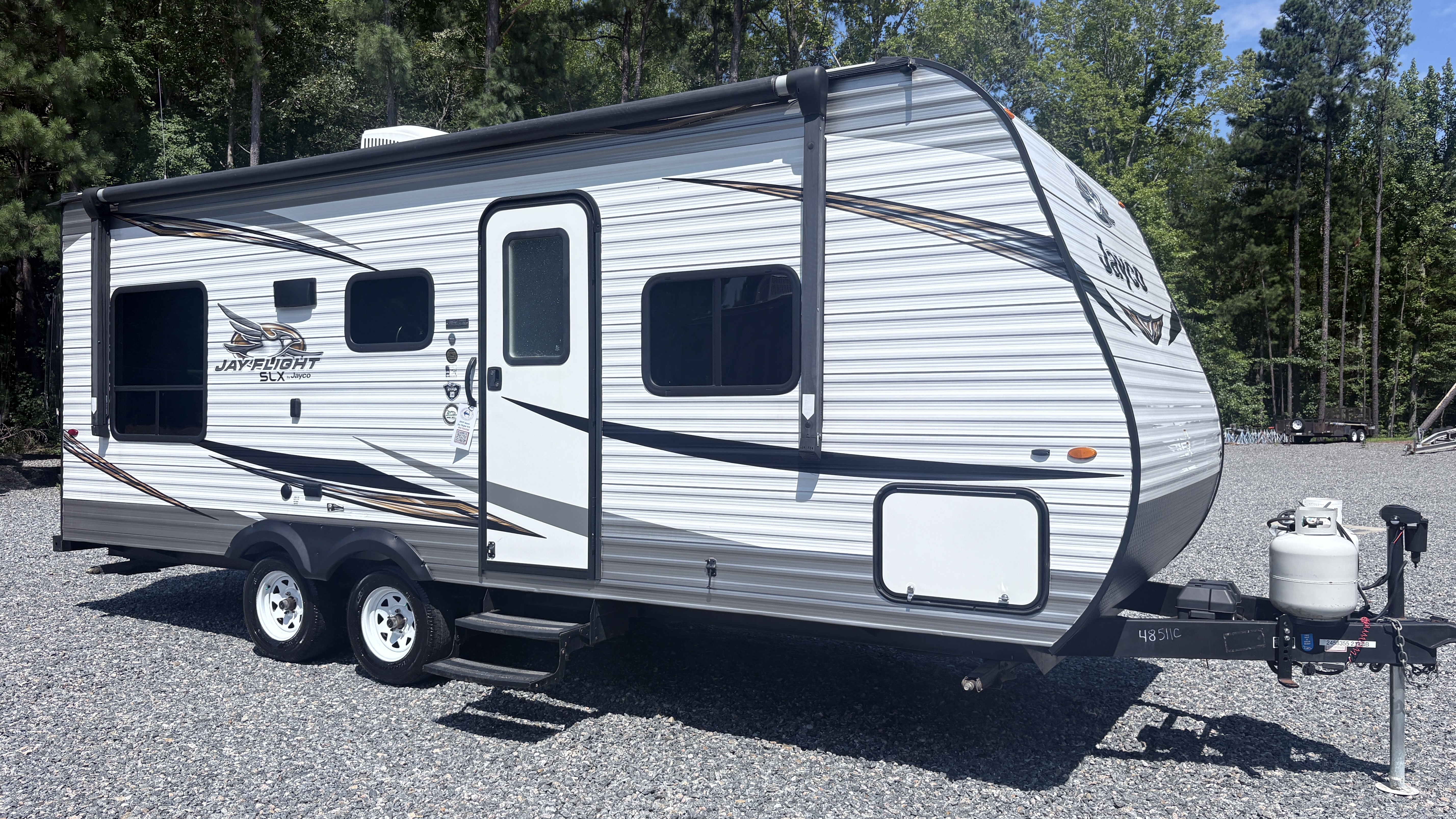 2019 Jayco Jay Flight SLX M-212 QB, $ 12,900