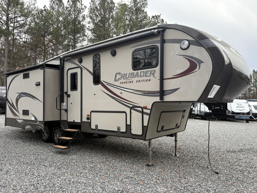 2015 Prime Time Manufacturing Crusader 295RST, $ 13,500