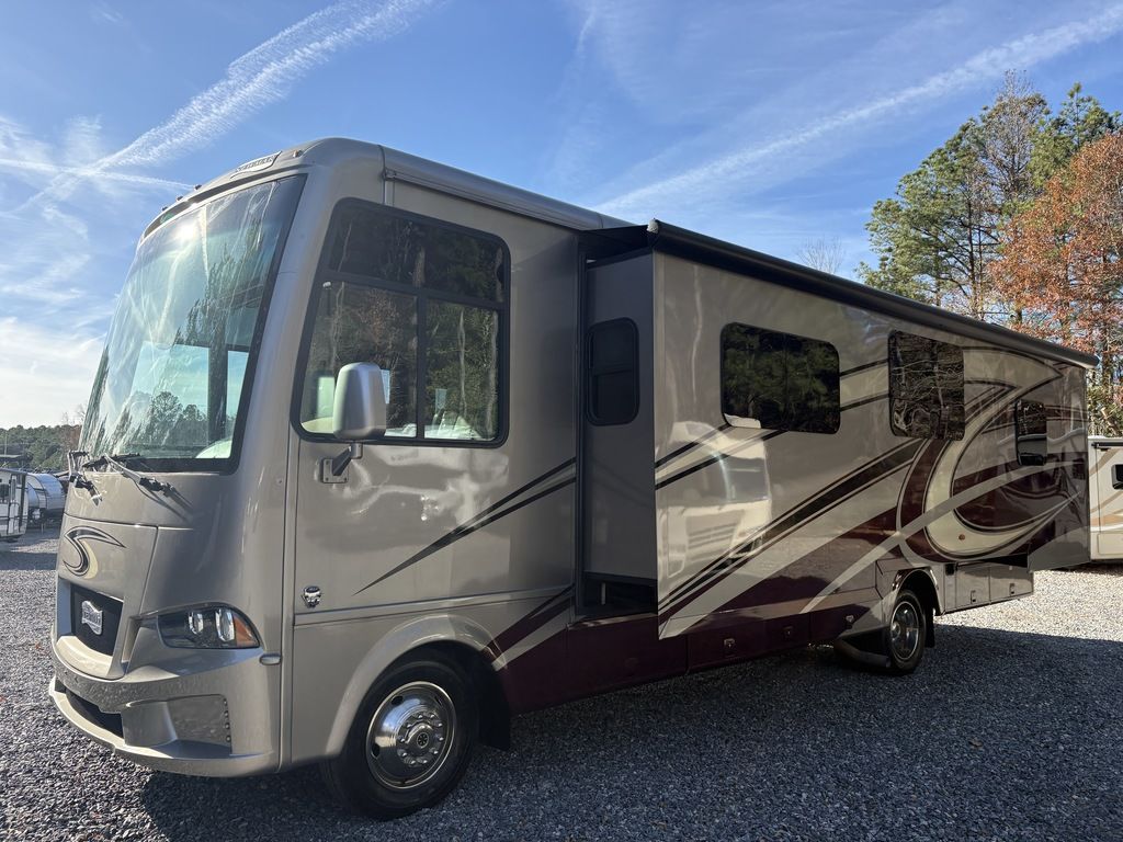 2020 Newmar Bay Star Sport 3008, $ 74,900