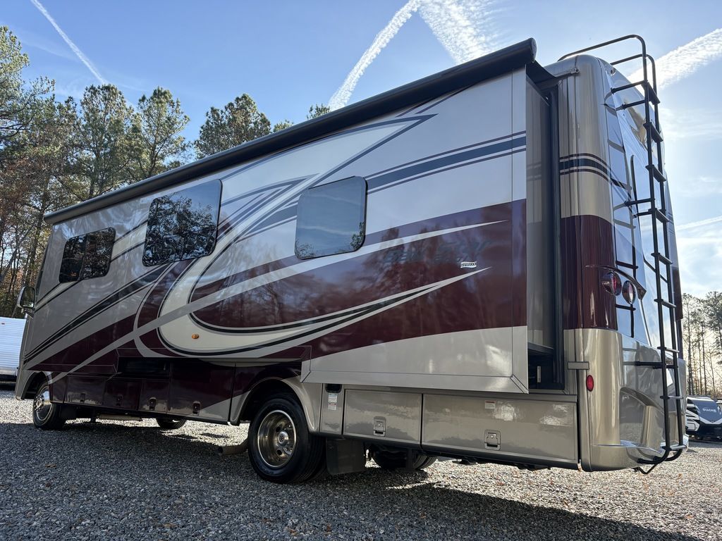 2020 Newmar Bay Star Sport 3008, $ 74,900