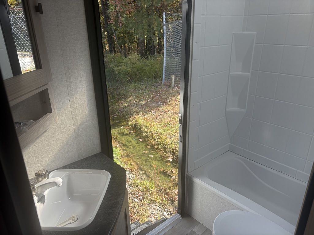 2024 Coachmen Northern Spirit 2963BH, $ 29,900