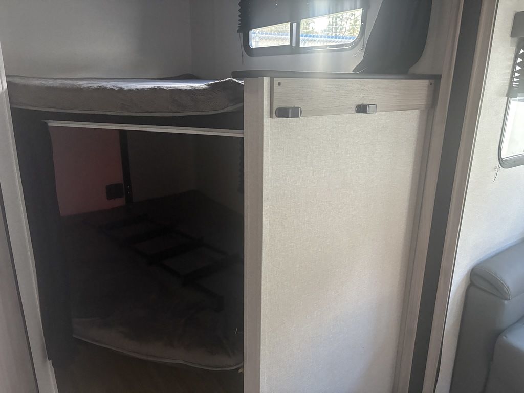 2024 Coachmen Northern Spirit 2963BH, $ 29,900