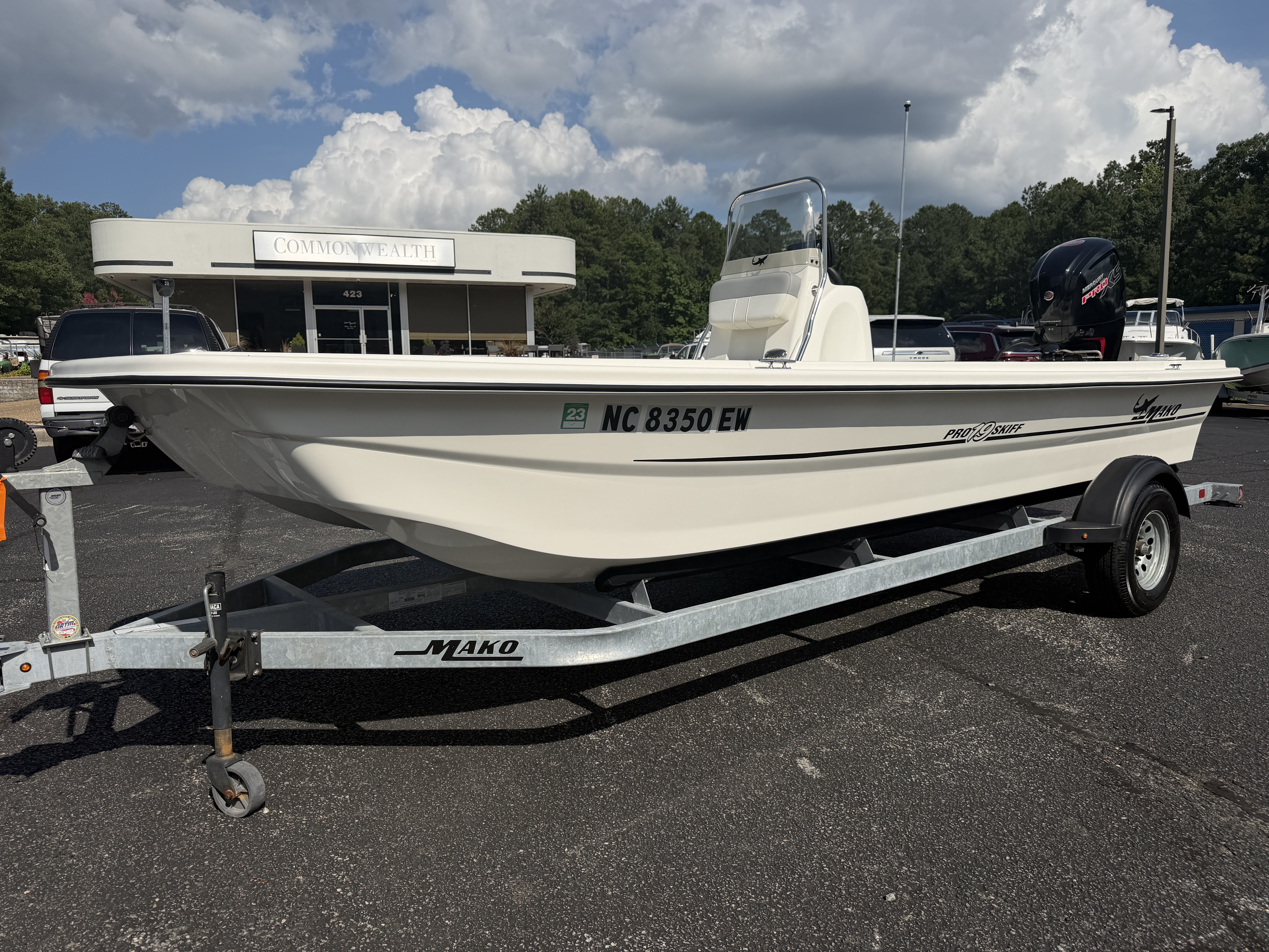 2022 MAKO Fishing Mako 19 CC, $ 27,900.00
