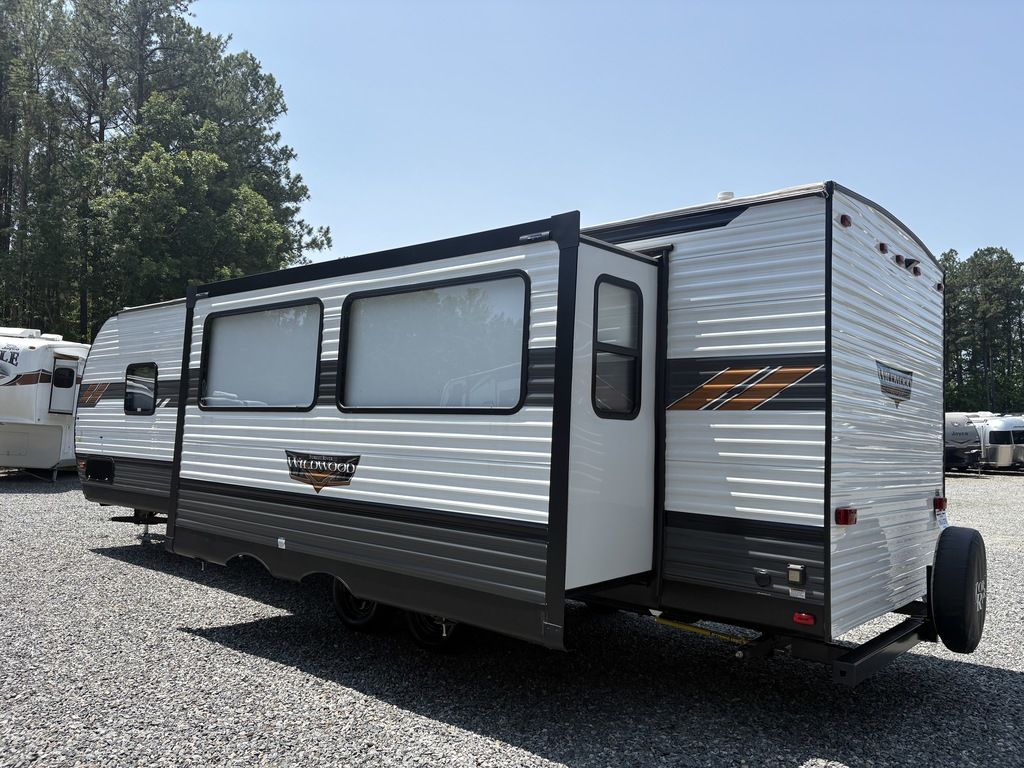 2022 Forest River Wildwood 27RK, $ 19,900