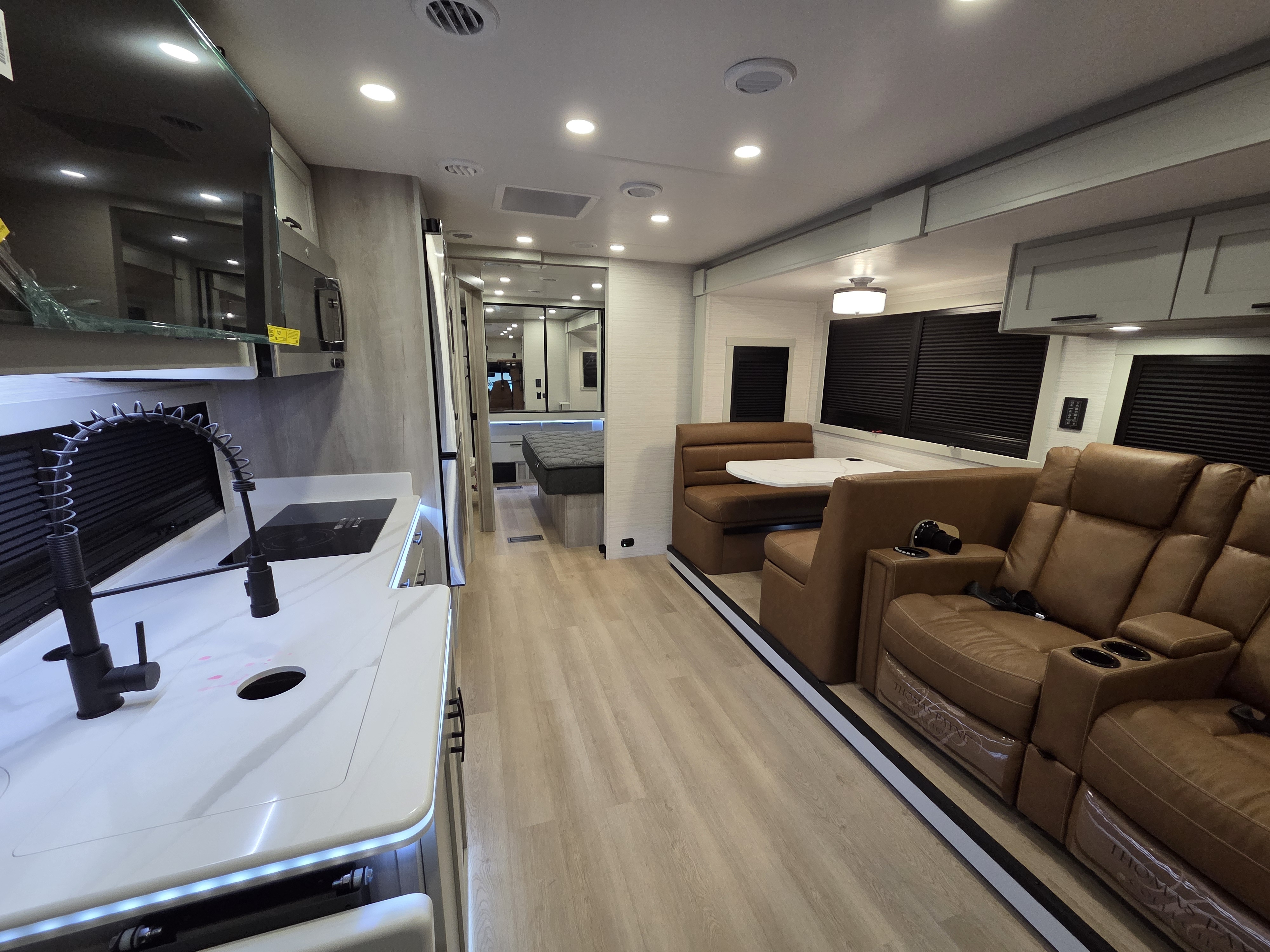 2027 Dynamax Europa 31SS, $ 294,990