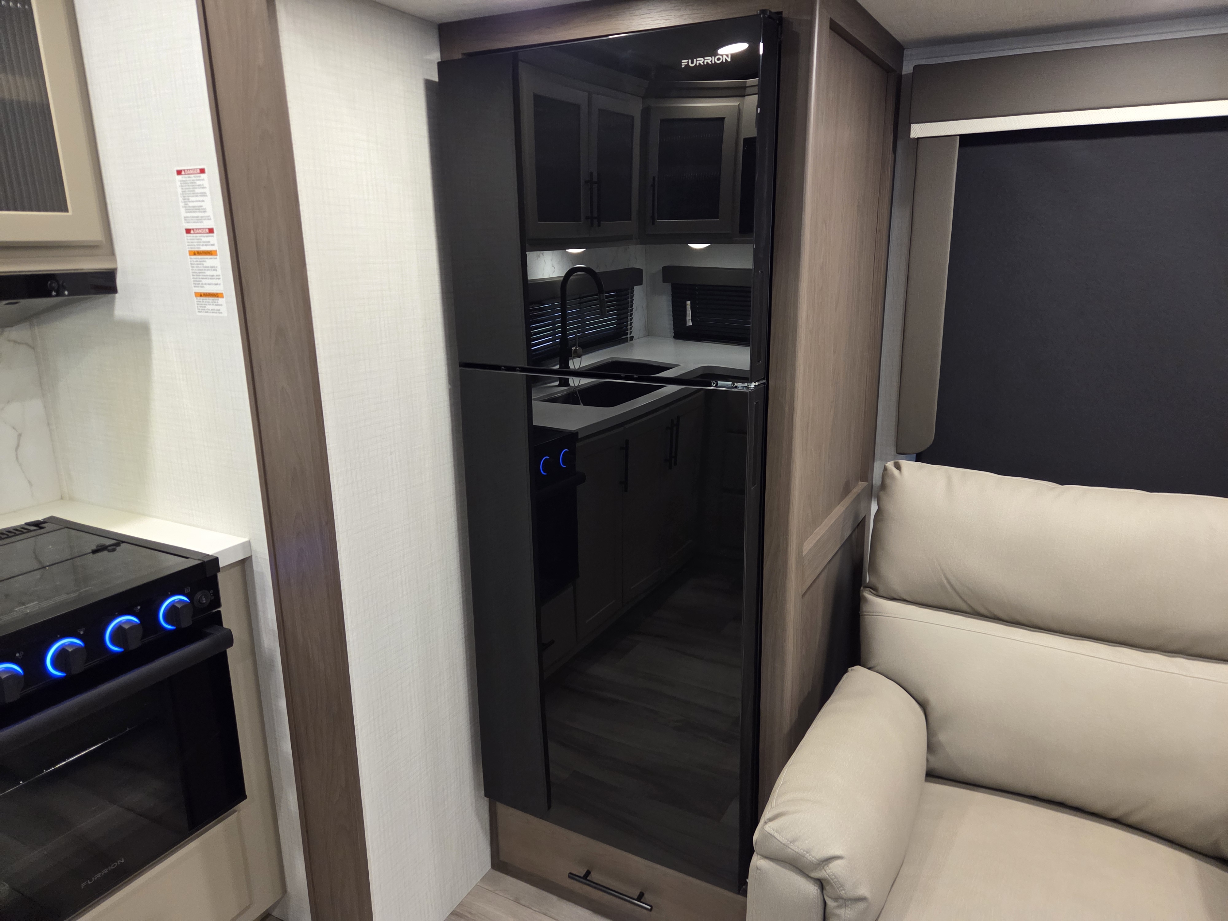 2027 Keystone Cougar Half-Ton (Fifth Wheel) 23MLE, $ 52,999