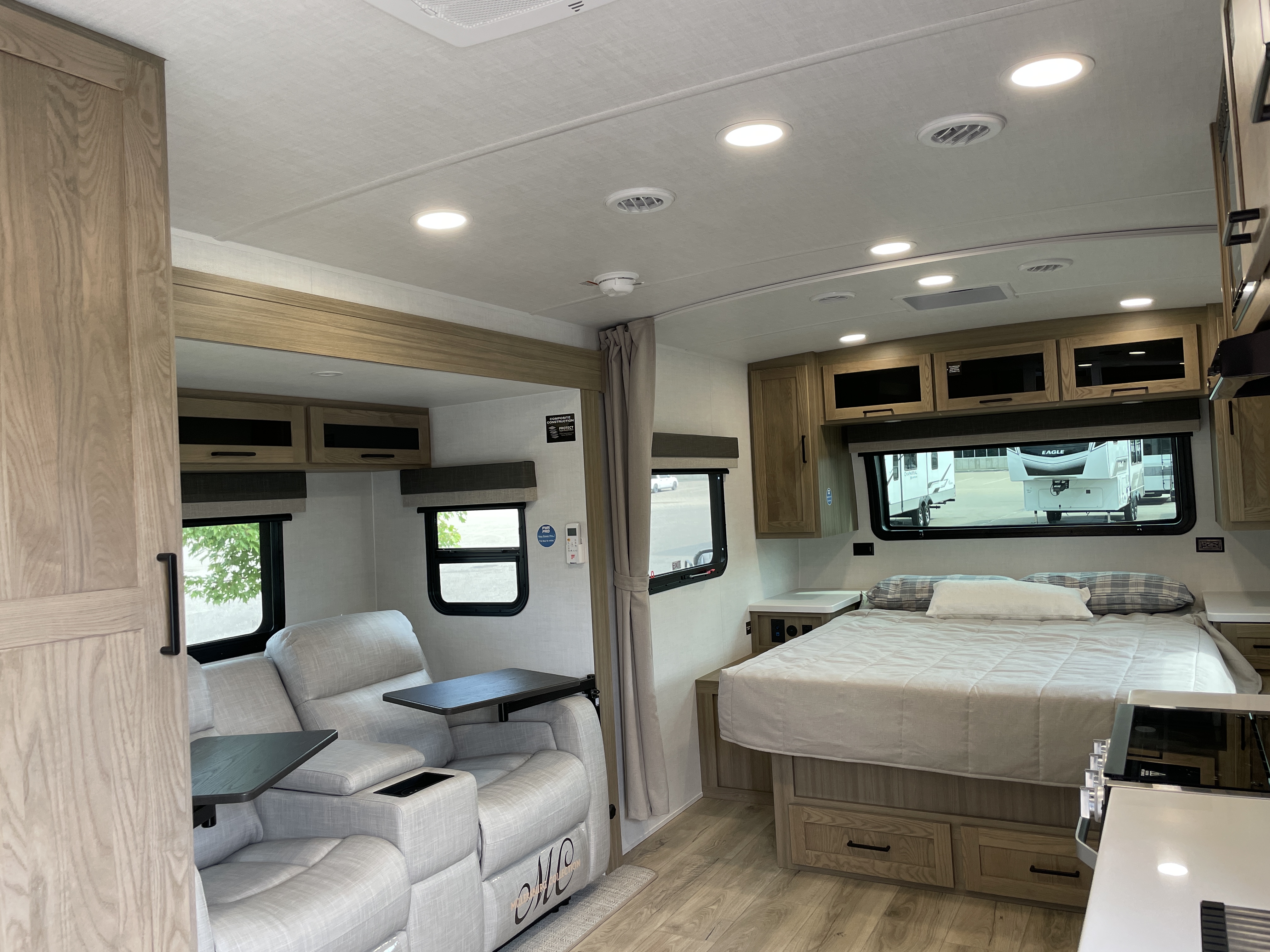 2027 Forest River Rockwood Mini Lite 2205S, $ 39,950