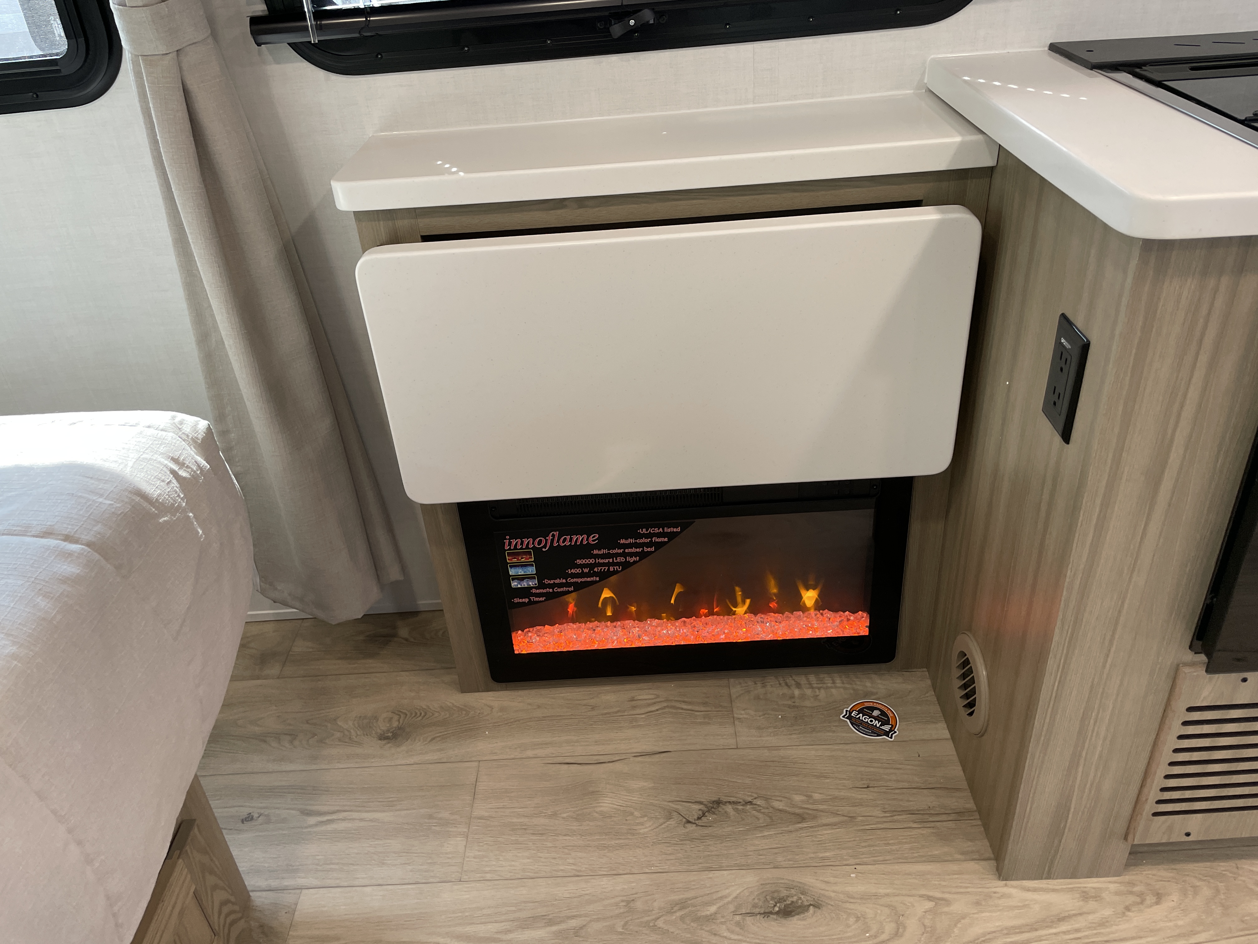 2027 Forest River Rockwood Mini Lite 2205S, $ 39,950