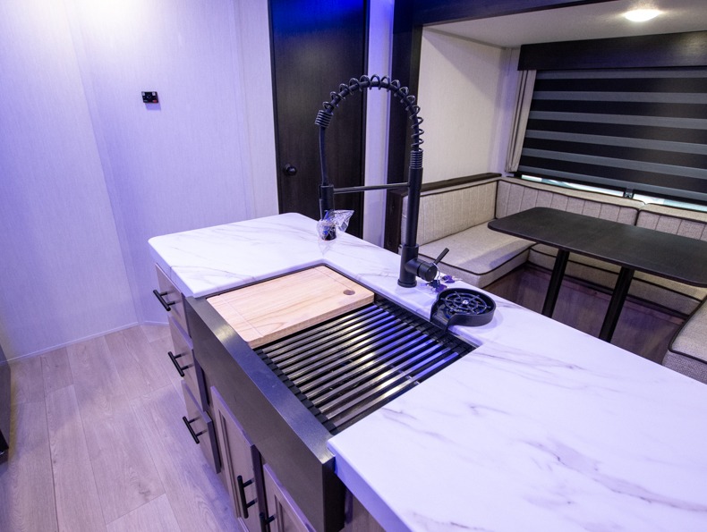 2026 Forest River Cherokee Wolf Den 304SR, $ 37,999