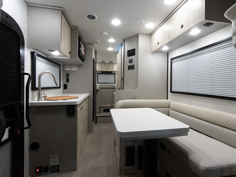 2025 Jayco Granite Ridge 22T, $ 149,999