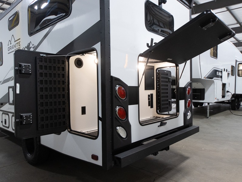 2025 Jayco Granite Ridge 22T, $ 149,999
