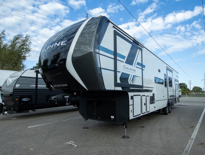 2026 Keystone Alpine Avalanche Edition 380LT, $ 77,990