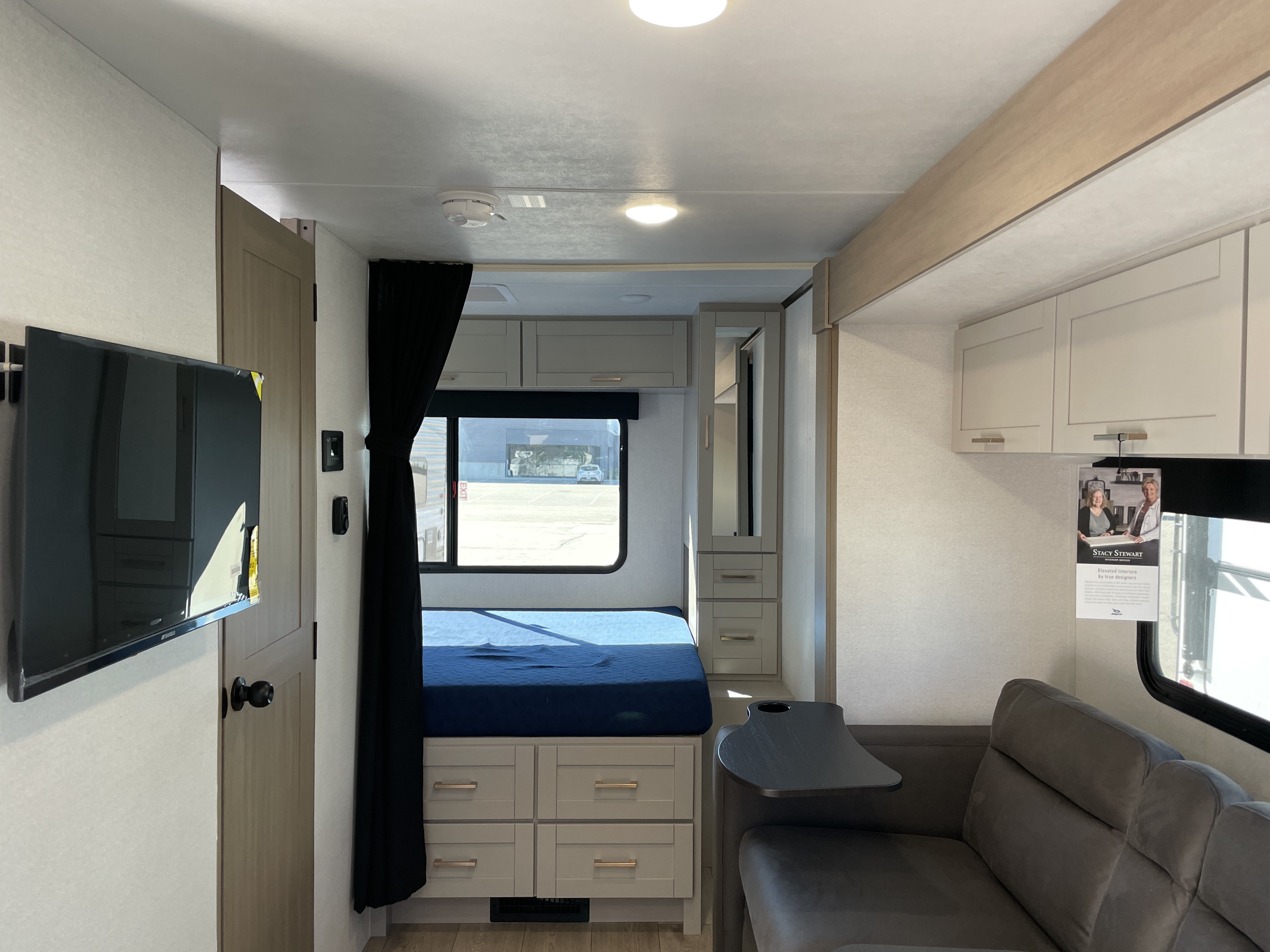 2027 Jayco Jay Feather Air 17FK, $ 27,990