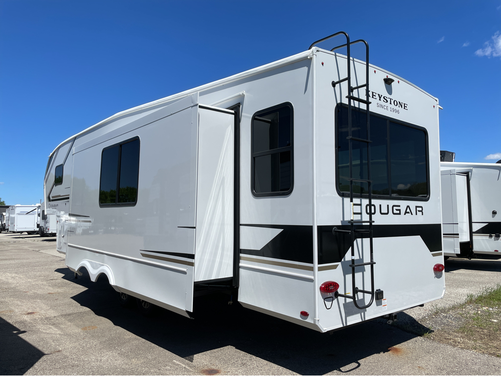 2026 Keystone Cougar Half-Ton 30REP, $ 59,999