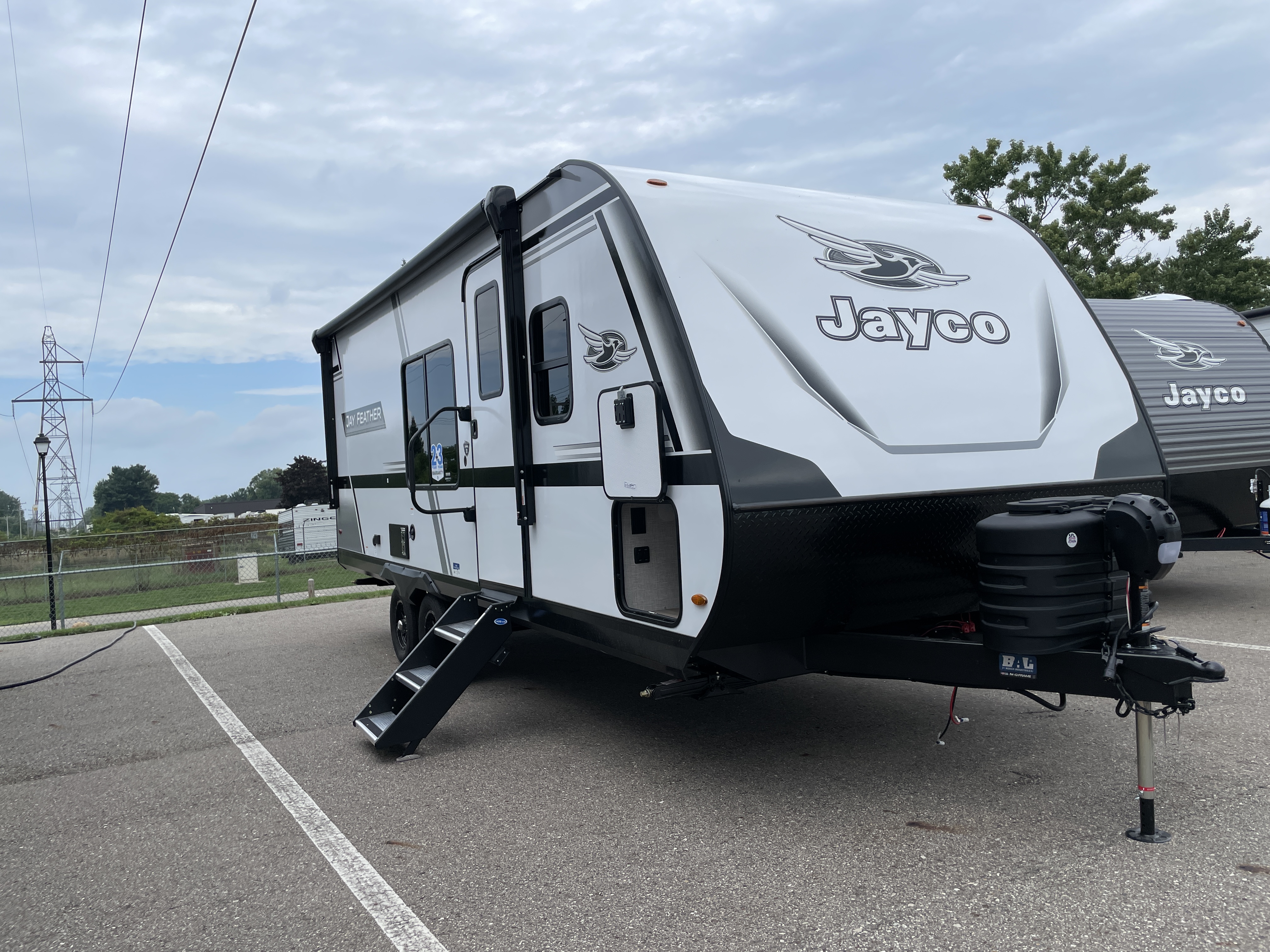 2027 Jayco Jay Feather 21MML, $ 32,995