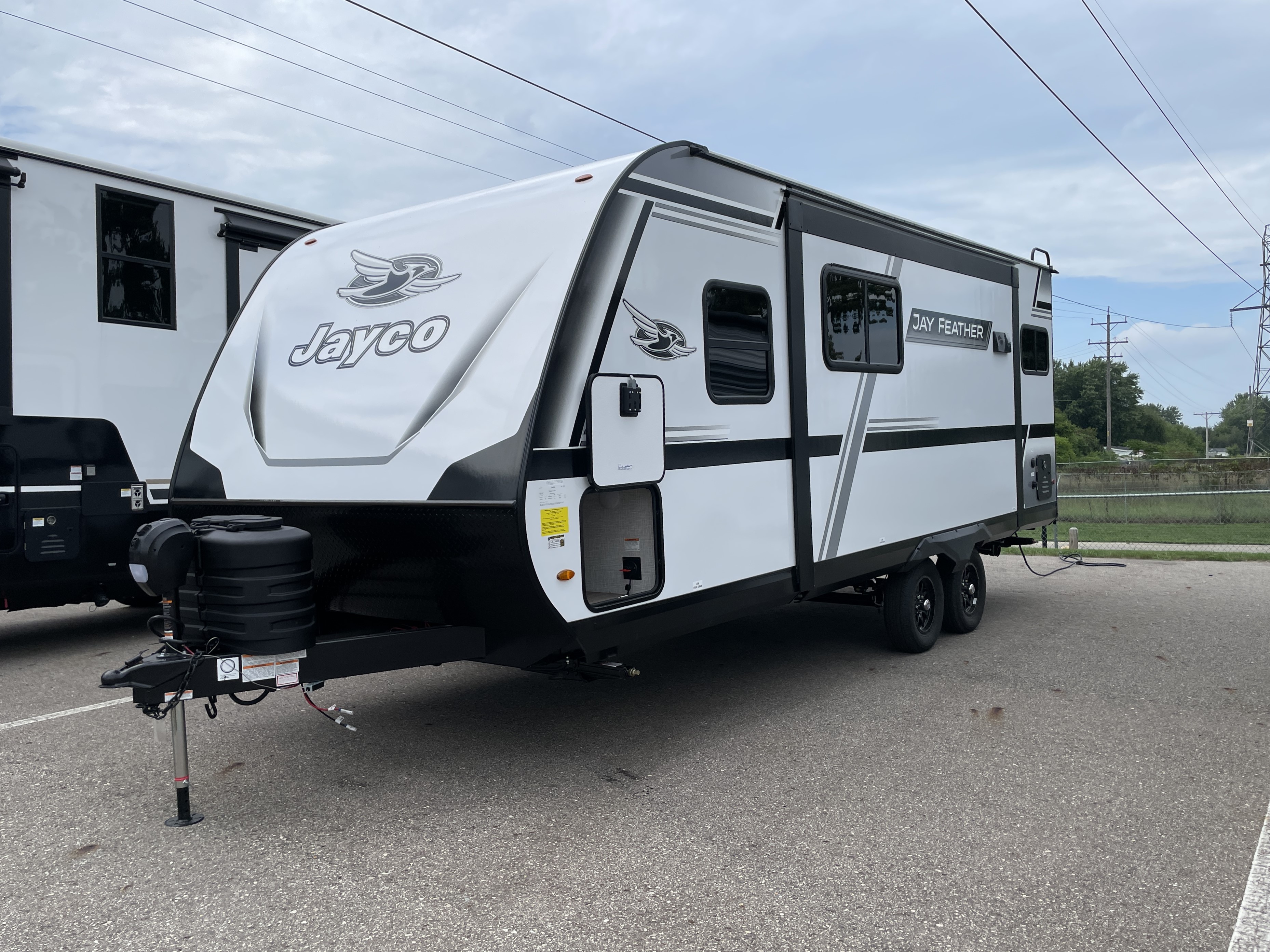 2027 Jayco Jay Feather 21MML, $ 32,995