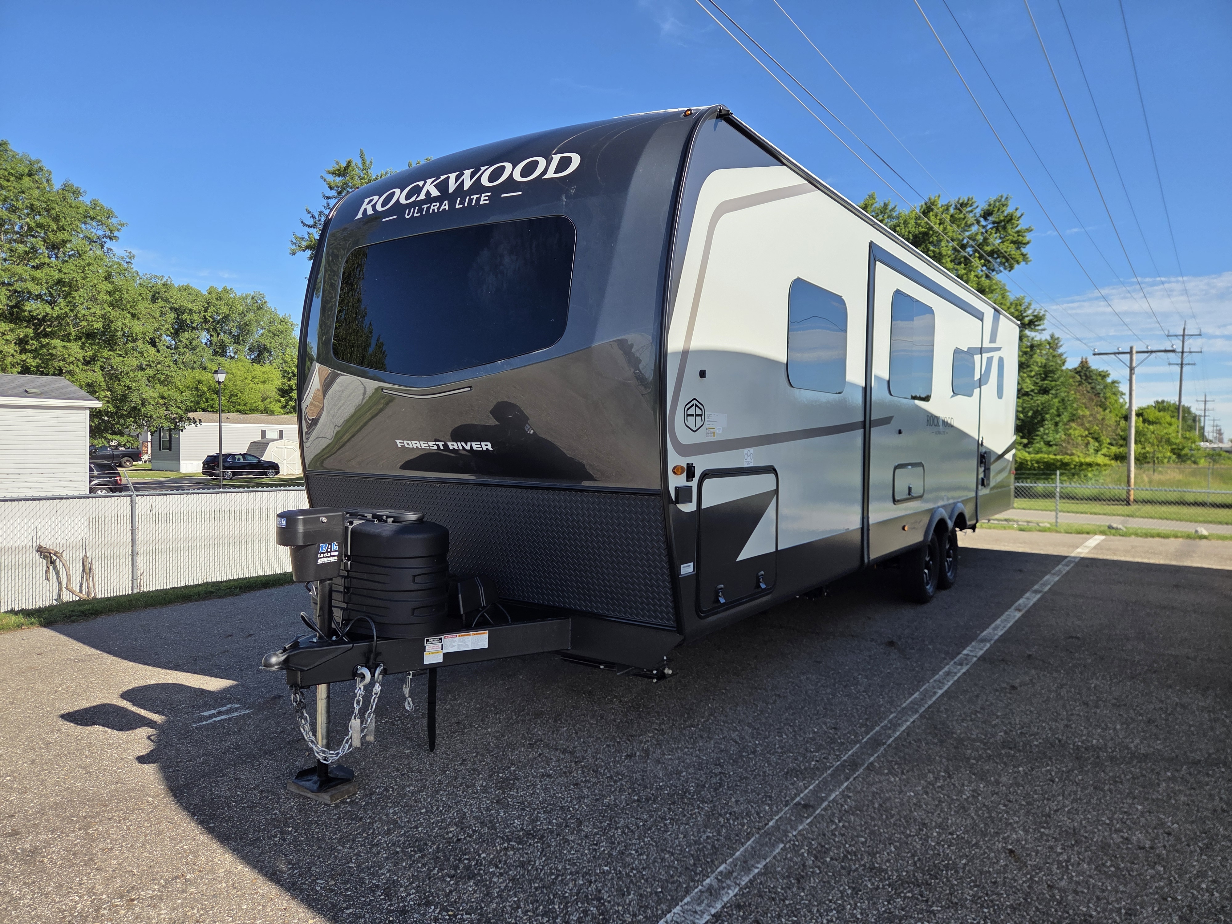 2027 Forest River Rockwood Ultra Lite 2706BH, $ 49,990