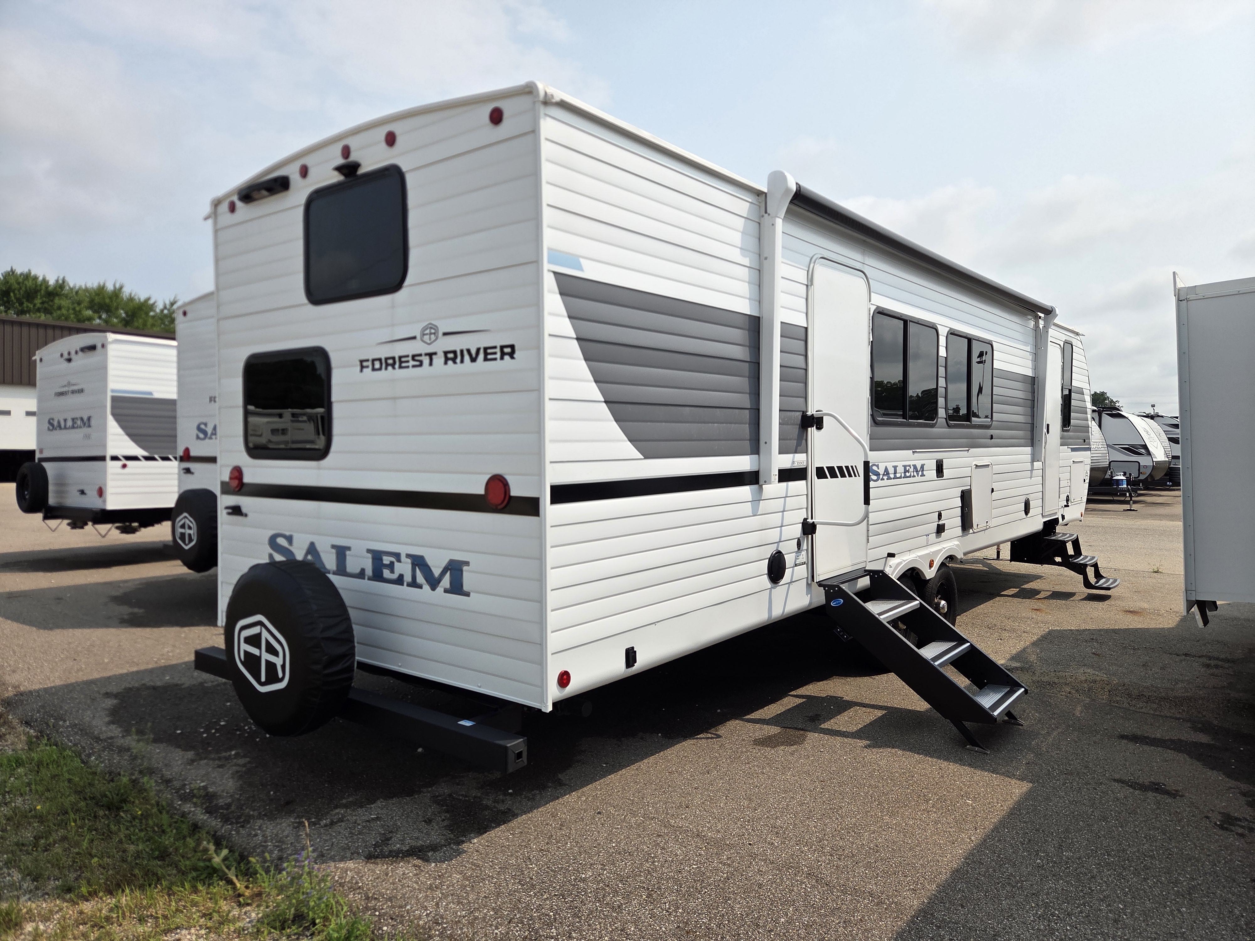 2026 Forest River Salem 300ICE, $ 30,999