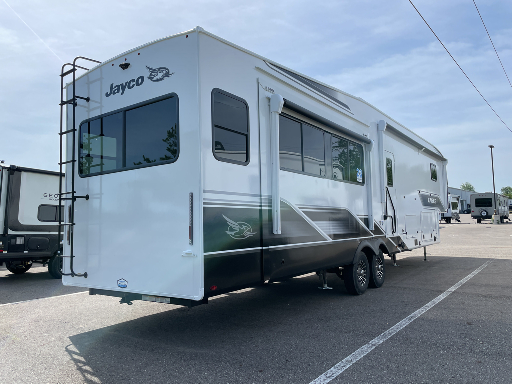 2026 Jayco Eagle 355MBQS, $ 64,999