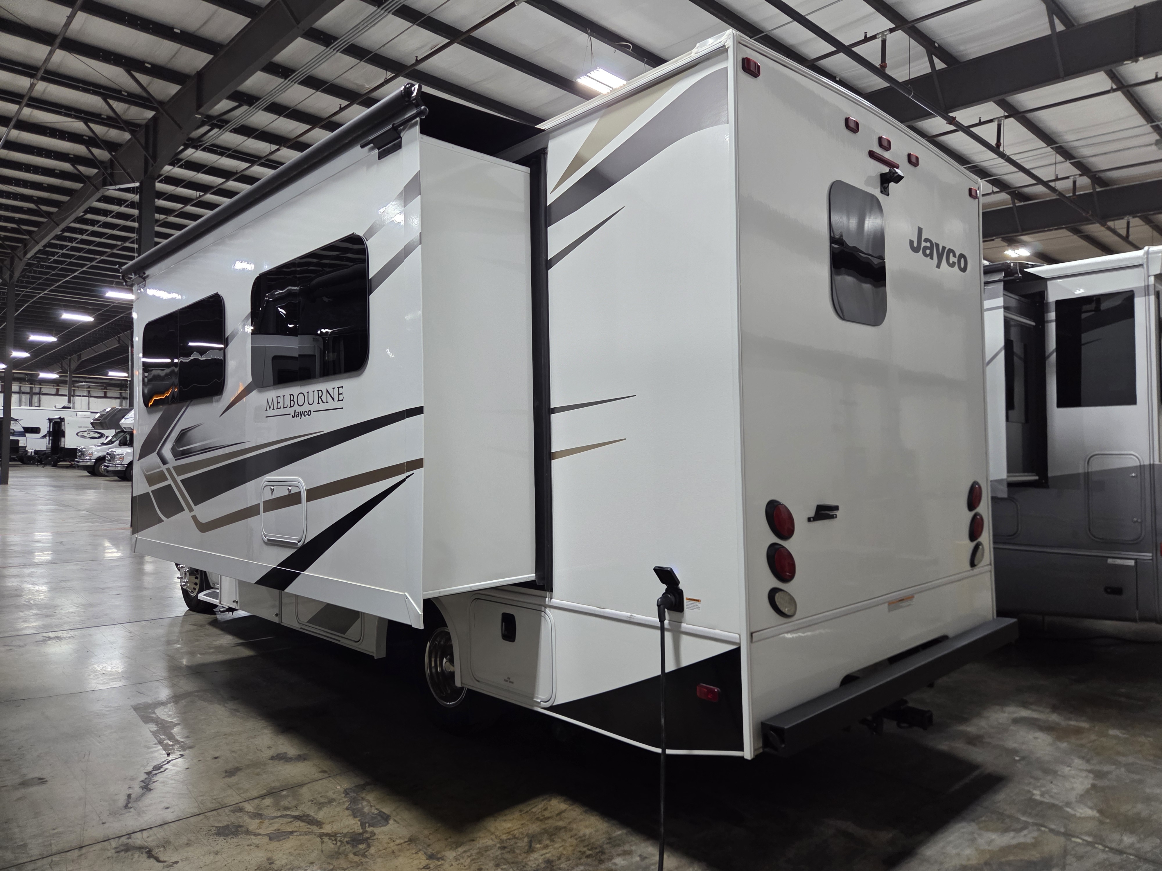 2024 Jayco Melbourne 24R, $ 99,999