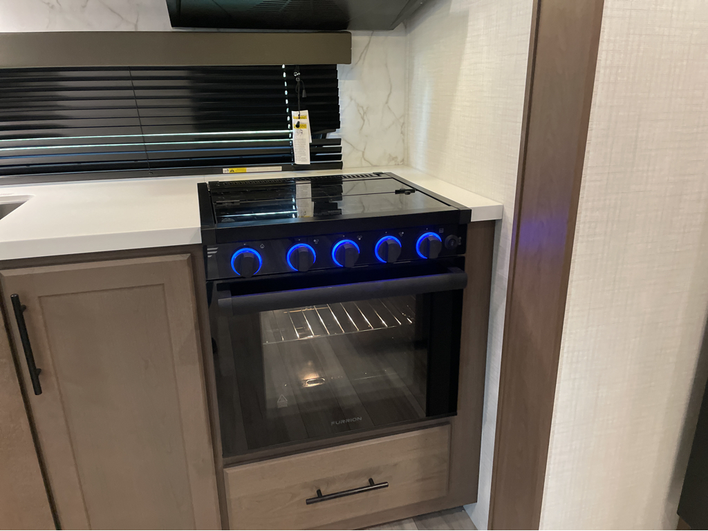 2026 Keystone Cougar Half-Ton (Fifth Wheel) 23MLE, $ 45,990