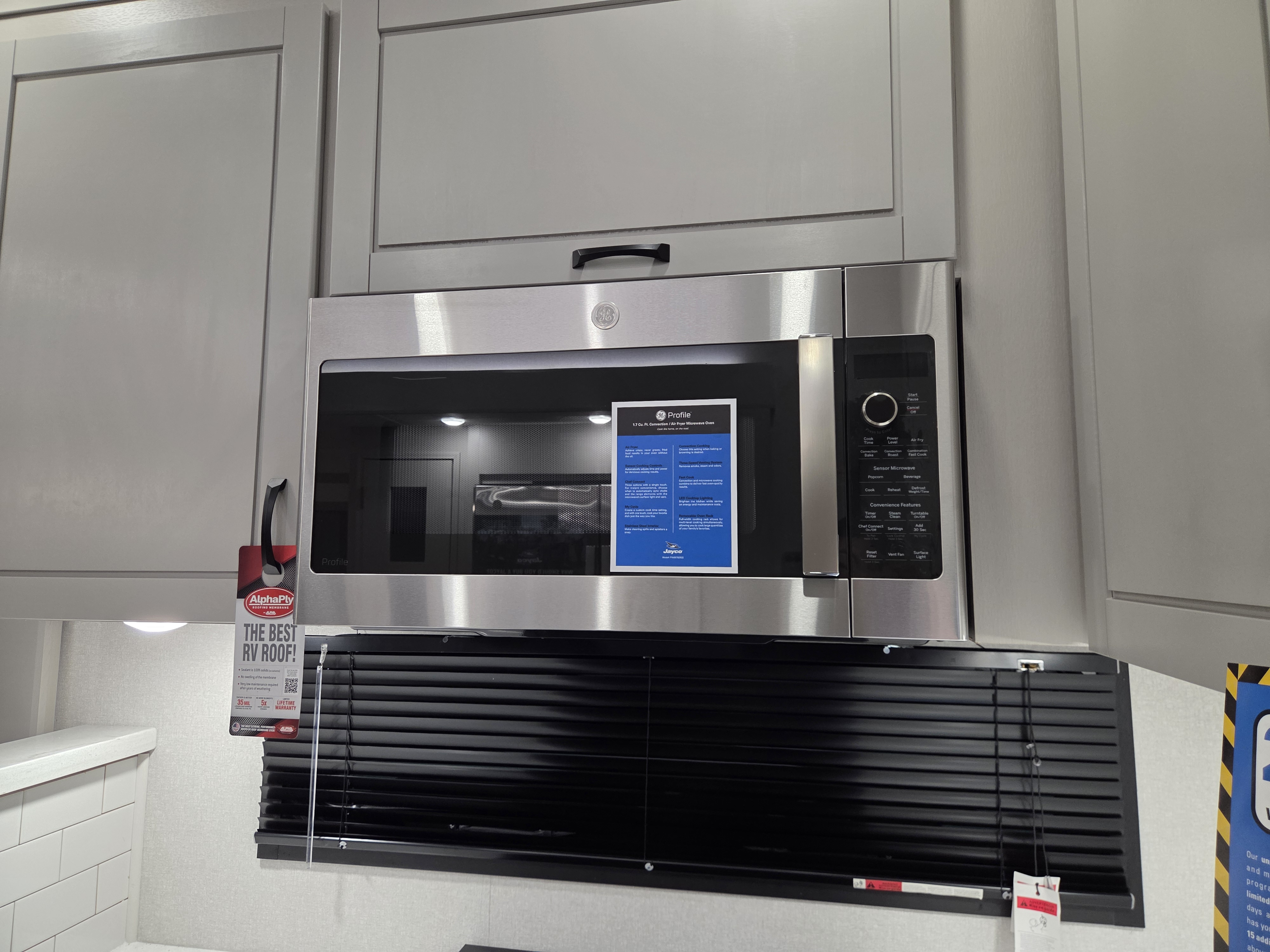 2026 Jayco North Point 395DSDB, $ 114,995