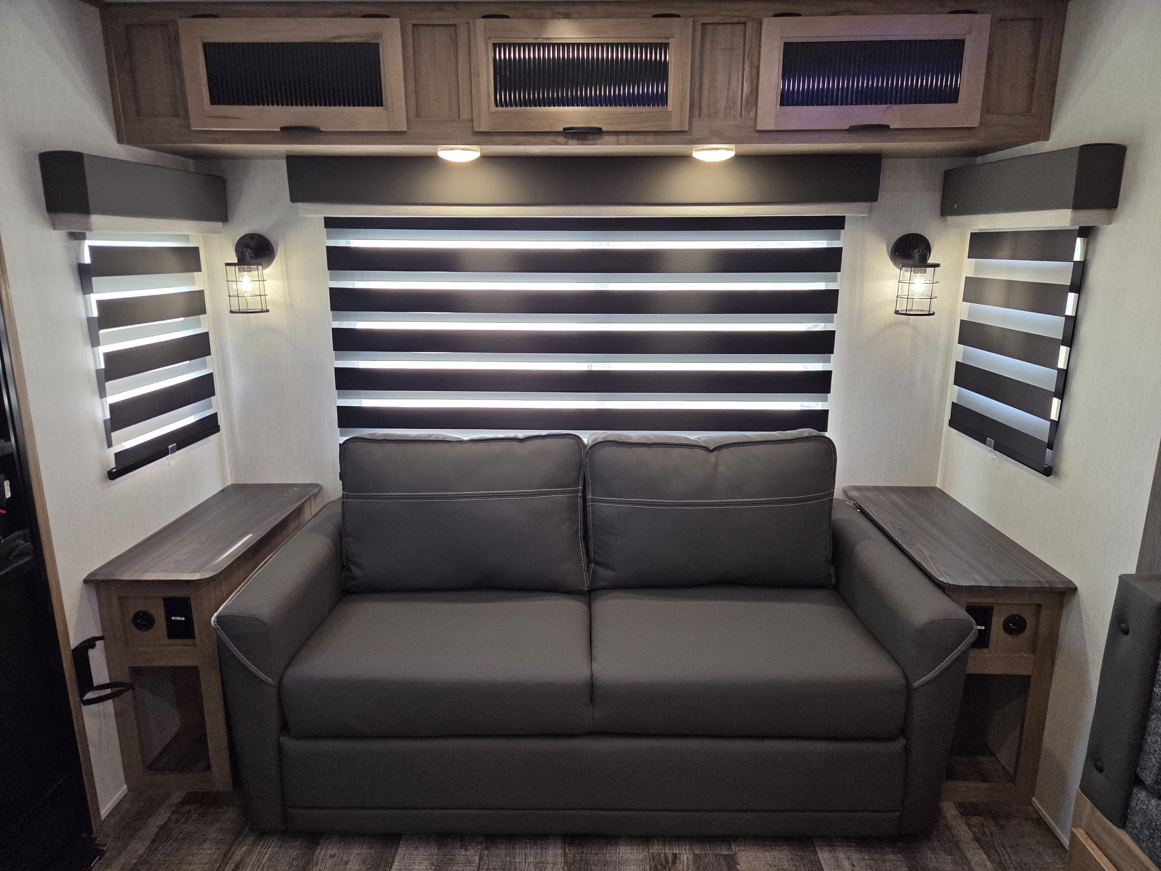2024 Forest River Cherokee Alpha Wolf 2500RL-L, $ 29,999