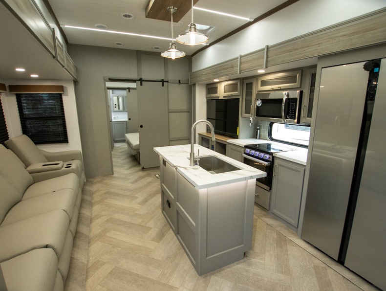 2026 Keystone Sprinter 3980FBS, $ 64,999
