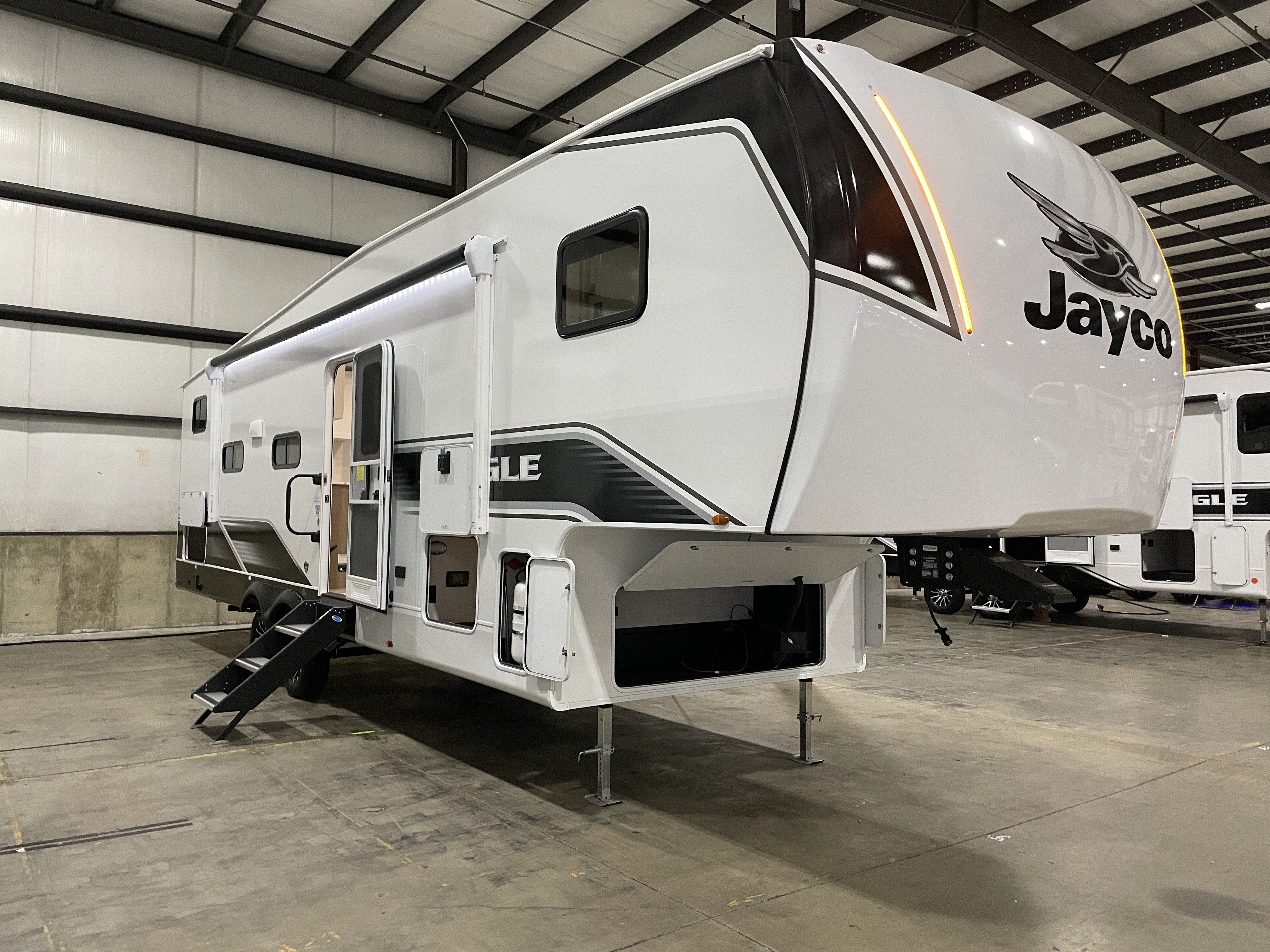 2026 Jayco Eagle SLE 28BHU, $ 37,995