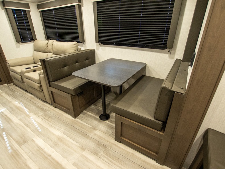 2026 Keystone Cougar Sport 2400RE, $ 35,990