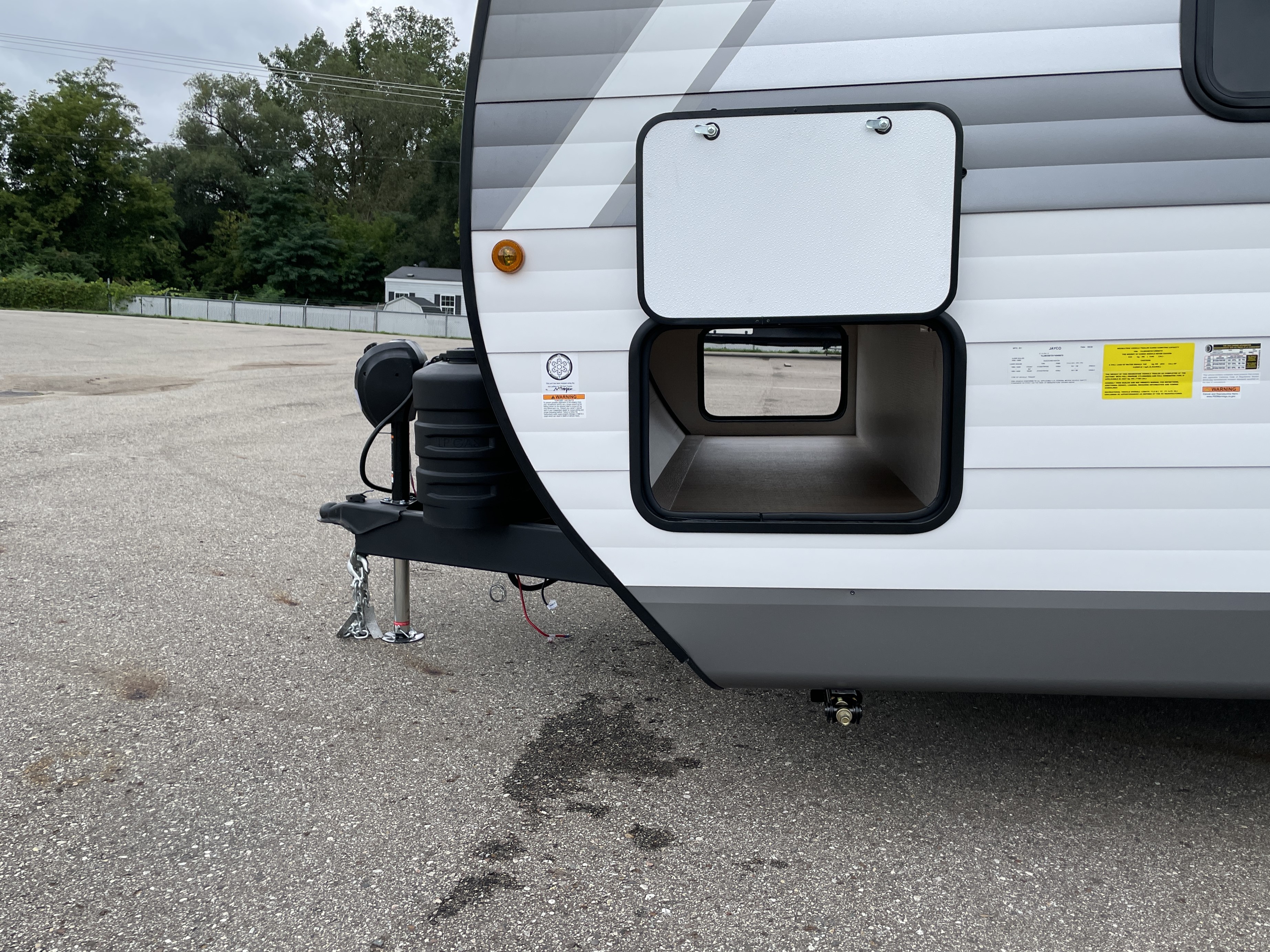 2027 Jayco Jay Flight 335BHS, $ 35,999
