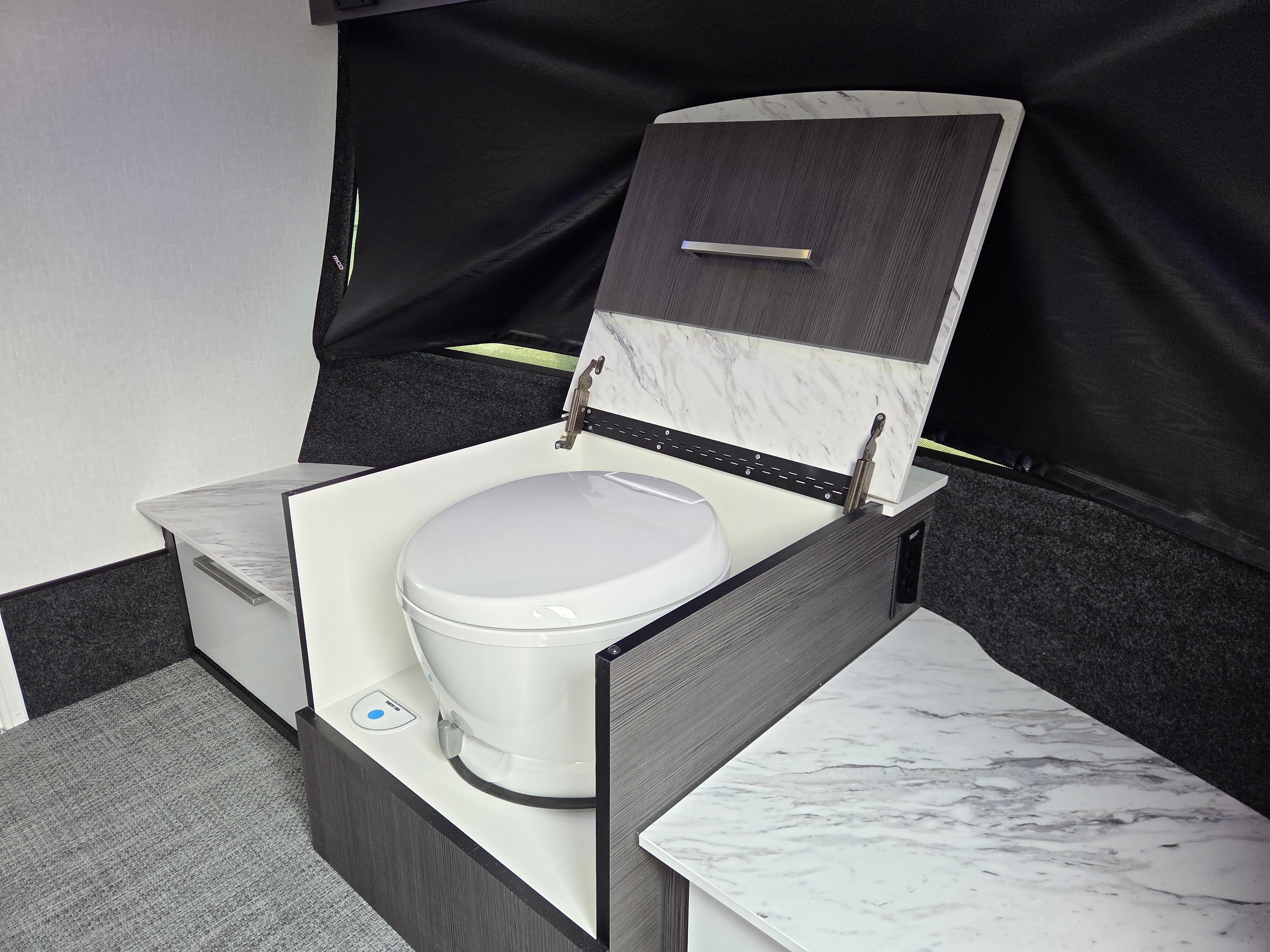2027 inTech RV Luna Rover, $ 26,990