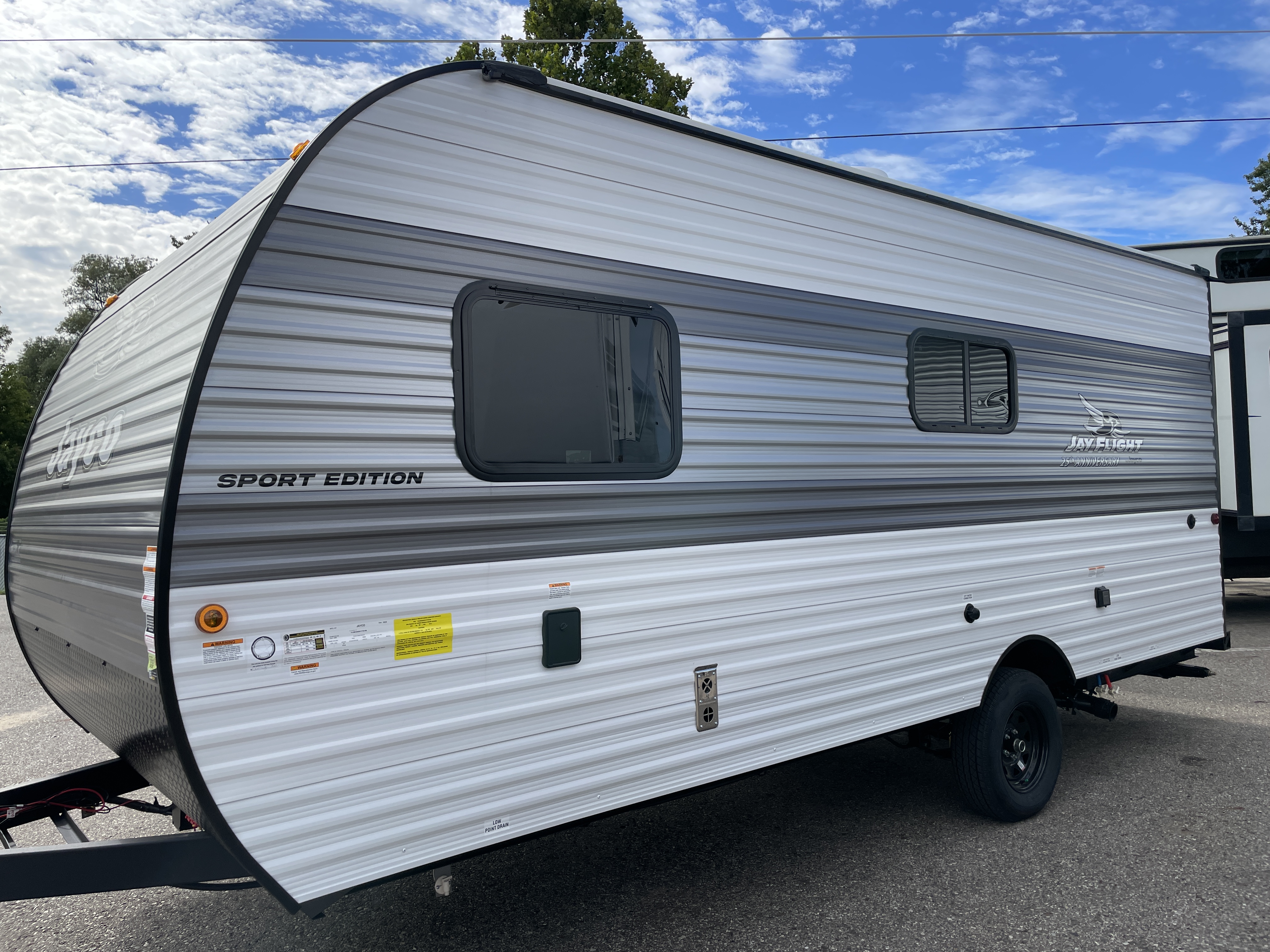 2027 Jayco Jay Flight 172DB Sport Edition, $ 15,999