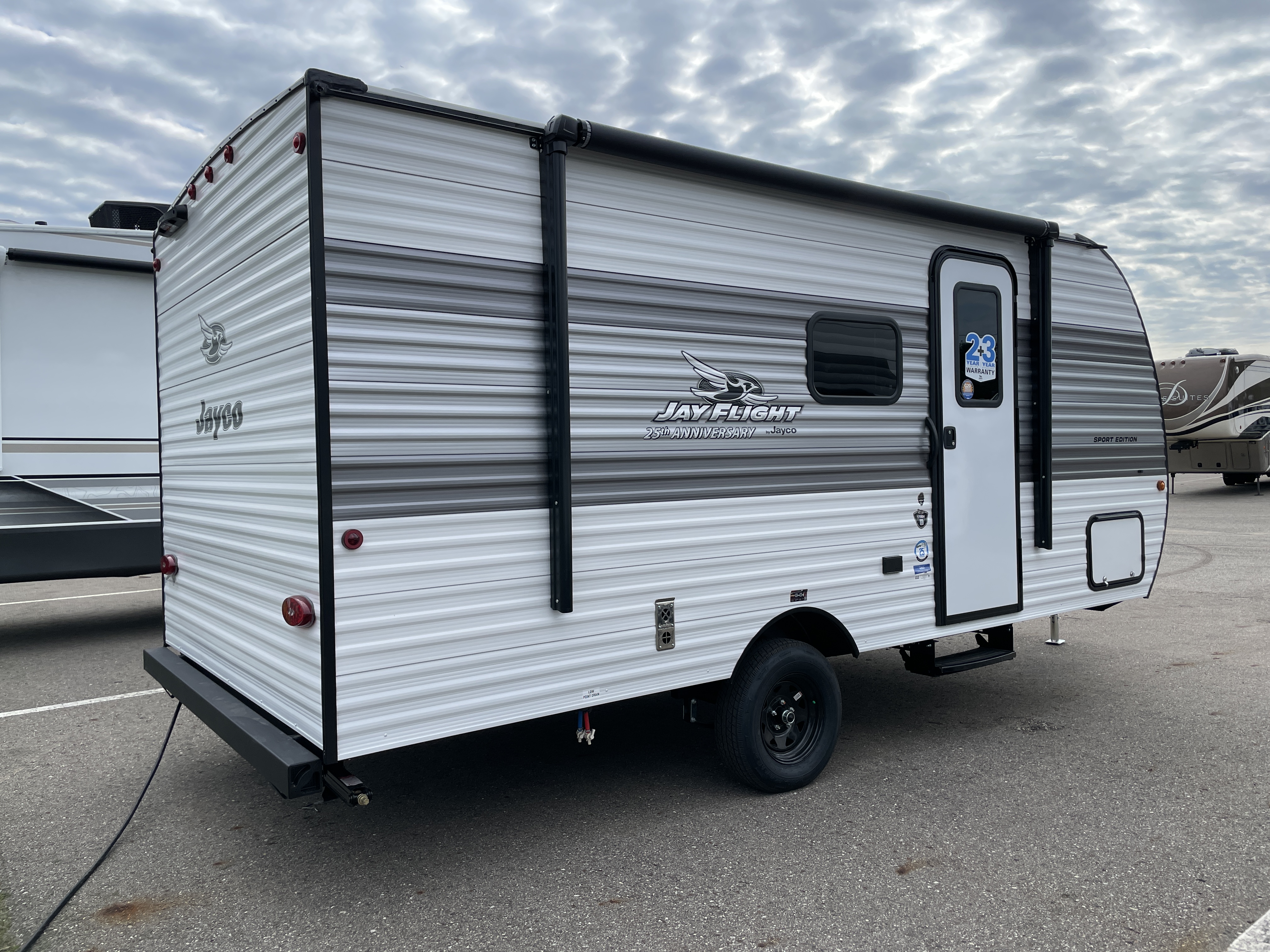 2027 Jayco Jay Flight 170BH Sport Edition, $ 14,999