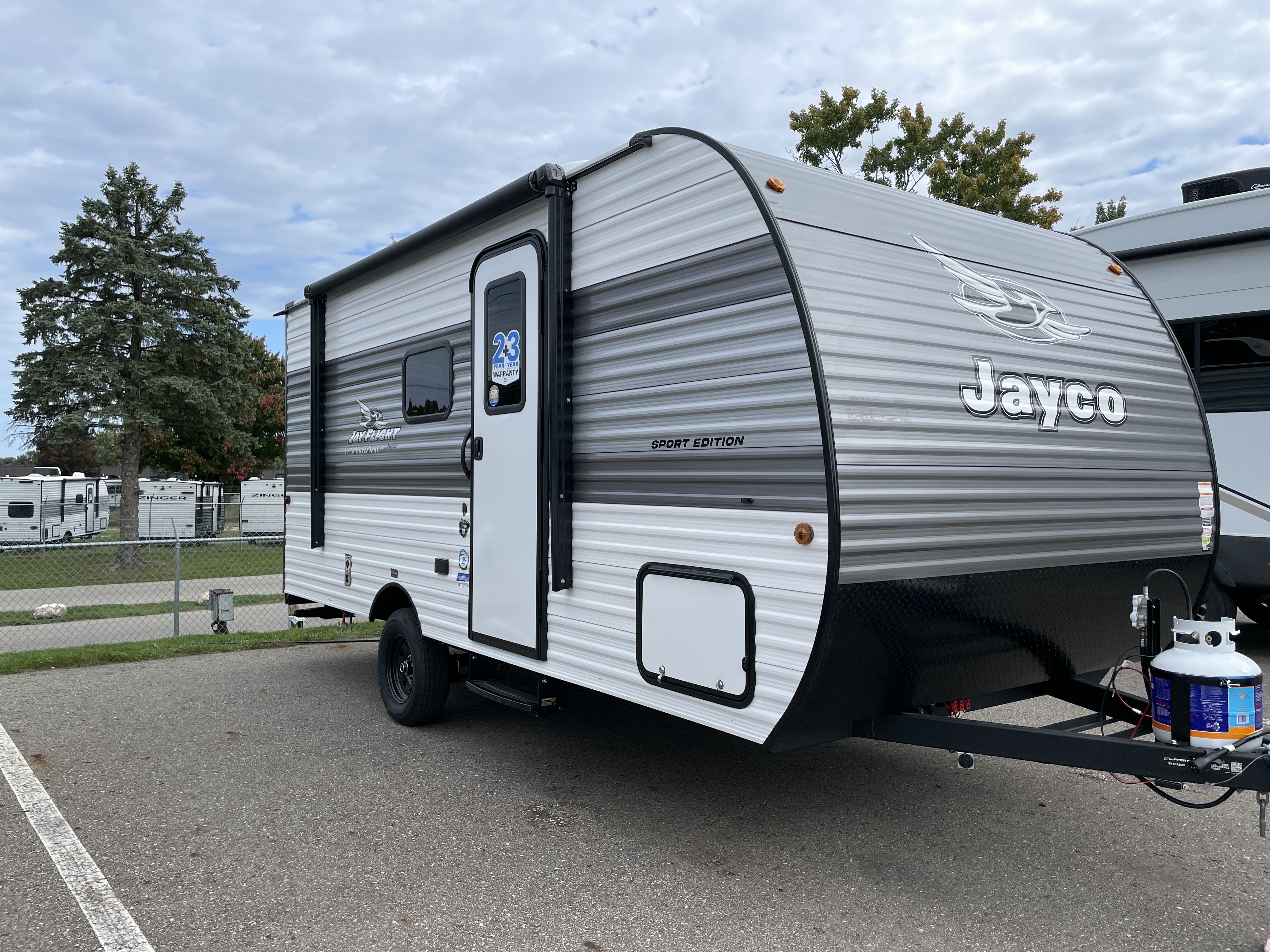 2027 Jayco Jay Flight 170BH Sport Edition, $ 14,999
