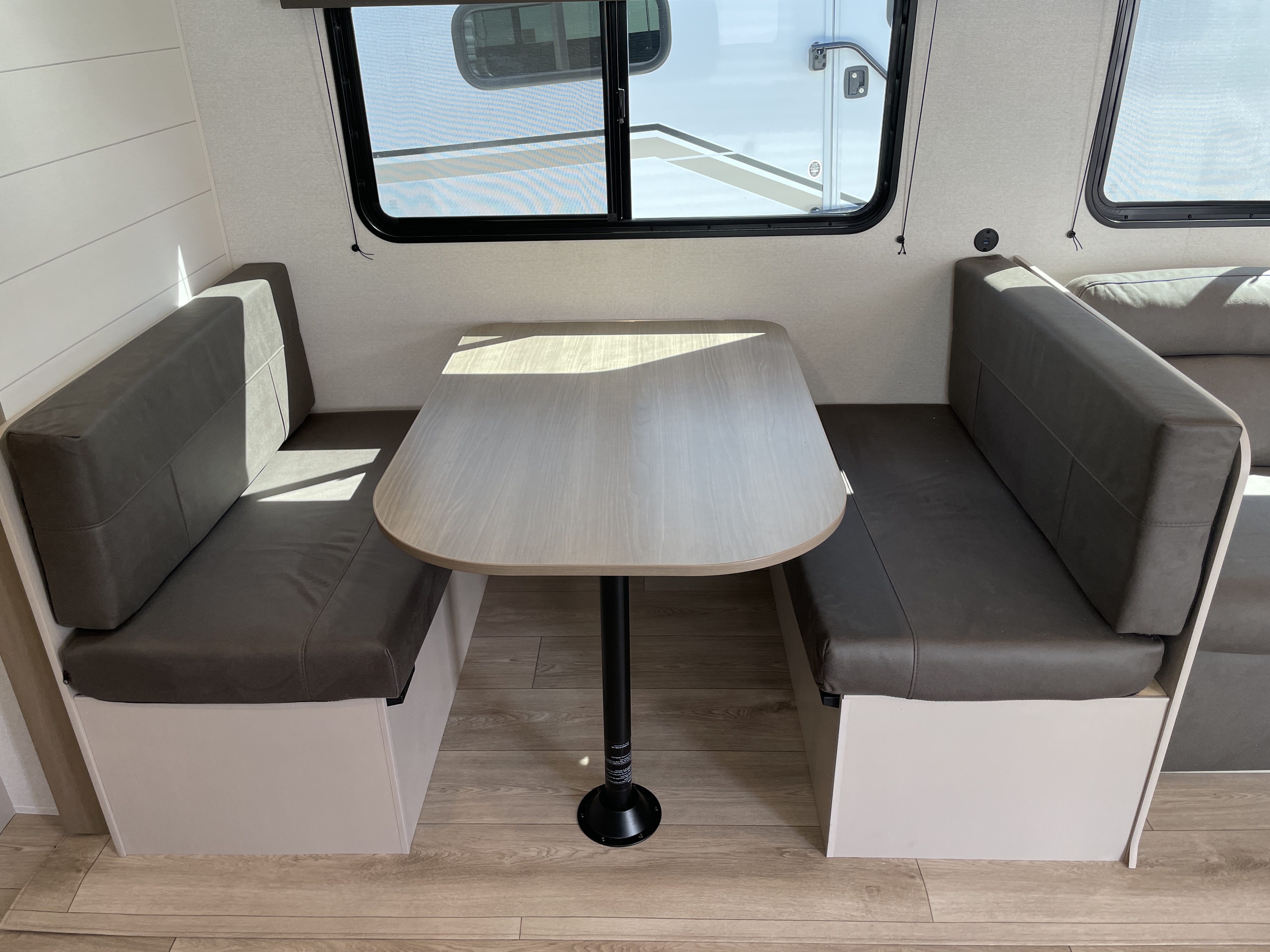2027 Jayco Jay Flight 270BHS Sport Edition, $ 24,990
