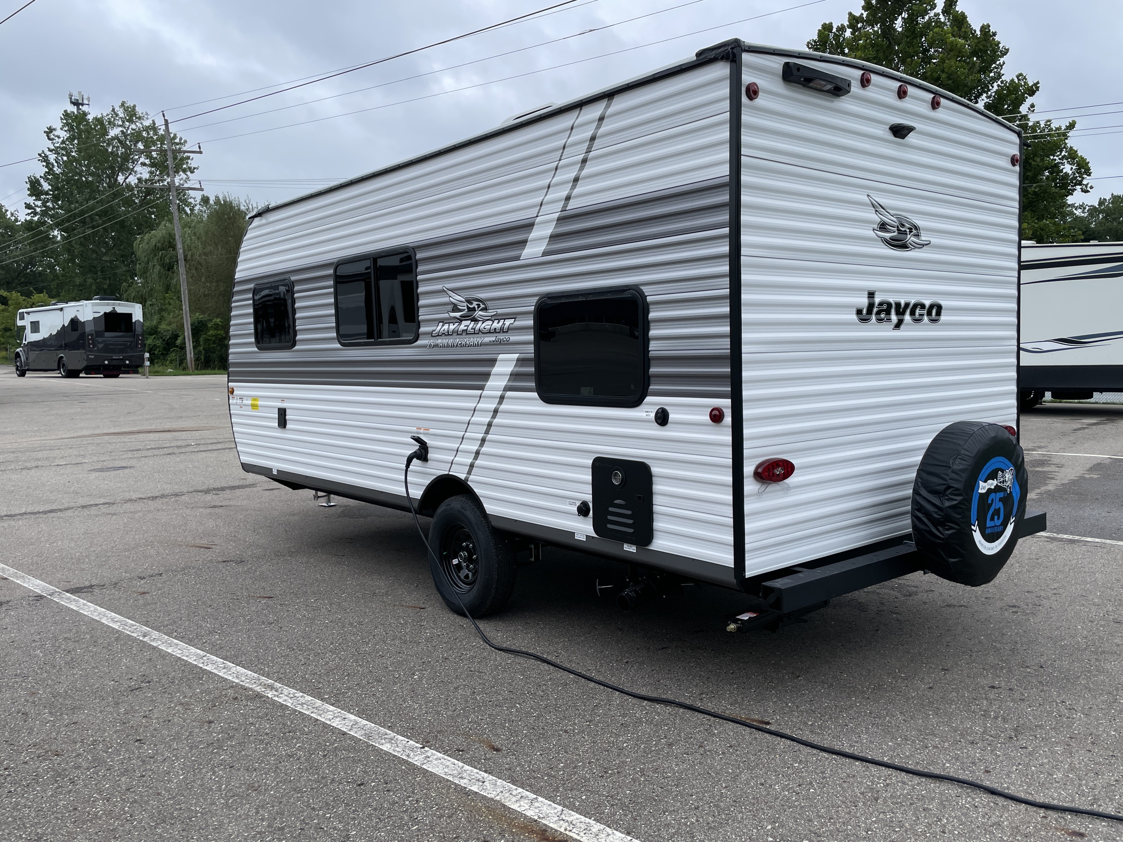 2027 Jayco Jay Flight 175BH, $ 17,995