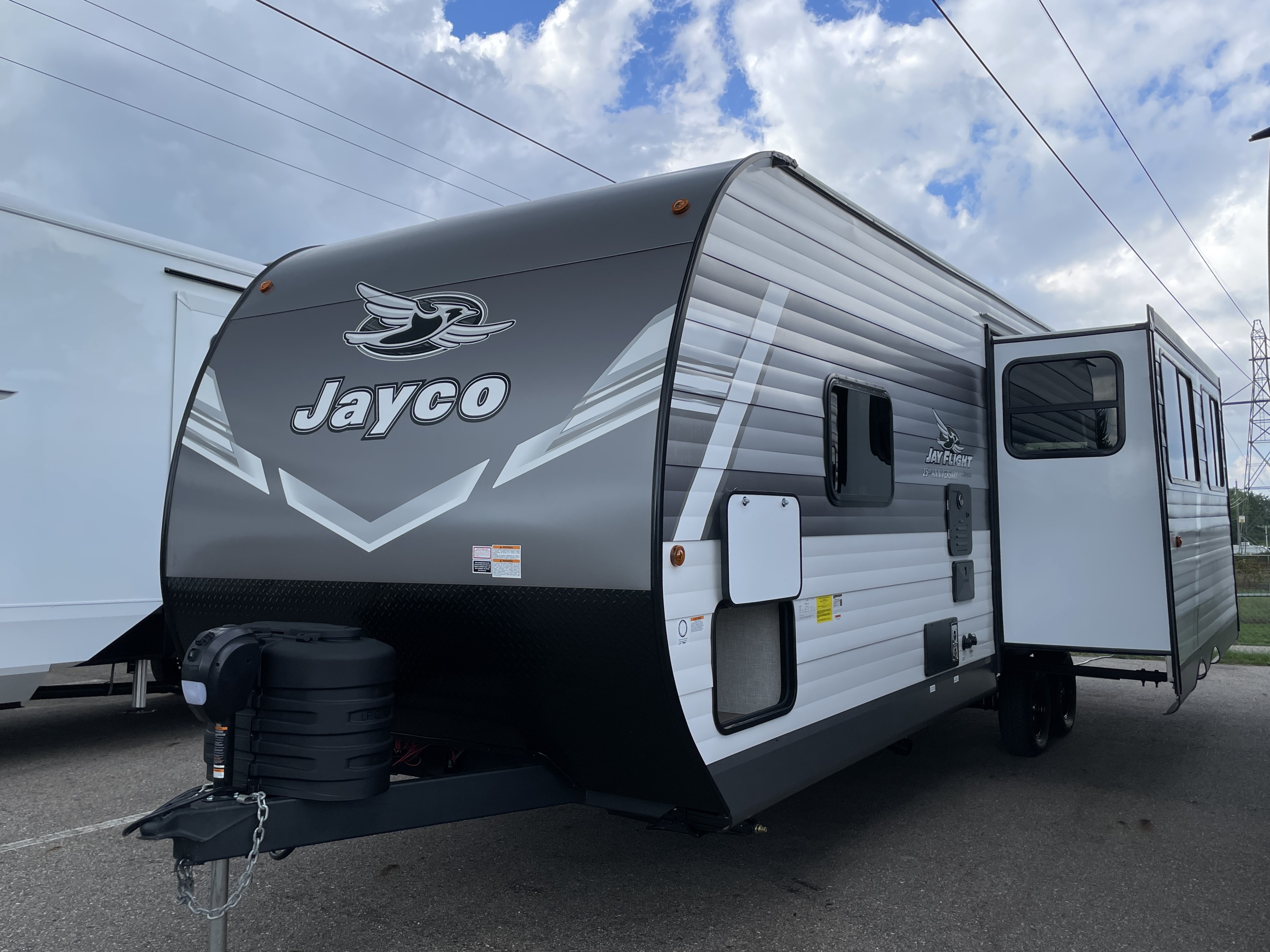 2027 Jayco Jay Flight 262RLS, $ 27,999