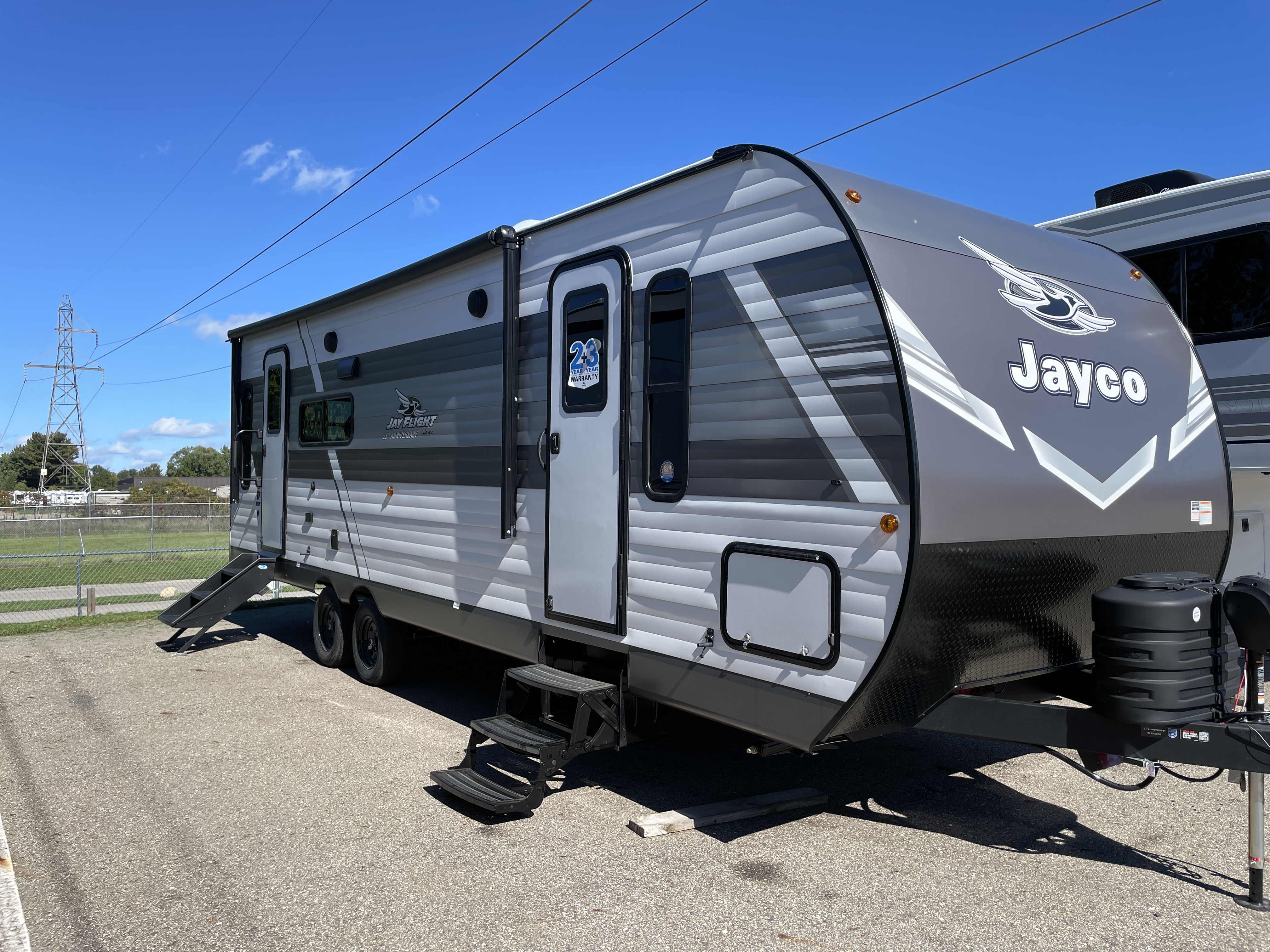 2027 Jayco Jay Flight 262RLS, $ 27,999
