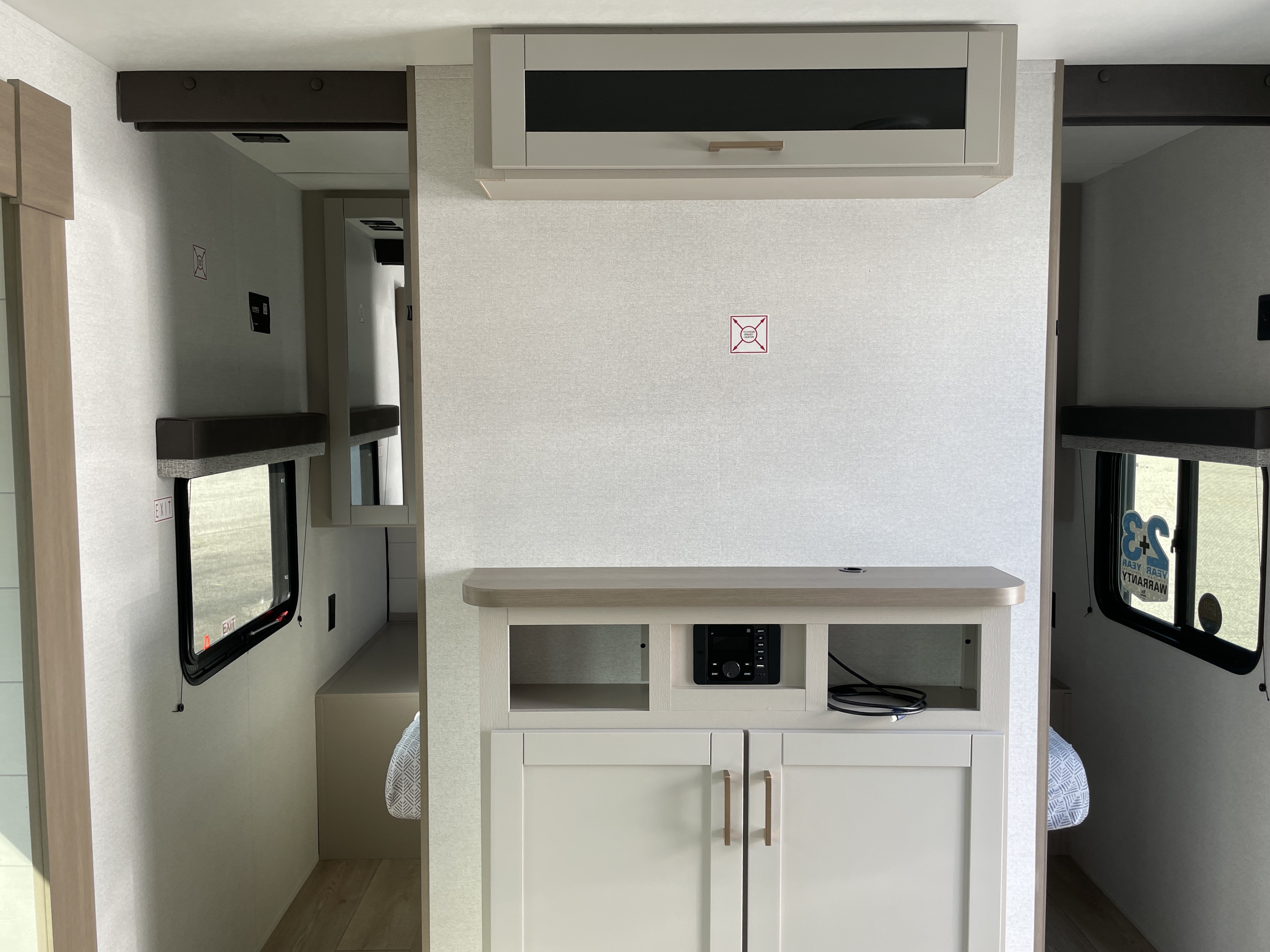 2027 Jayco Jay Flight 261BHS, $ 26,999
