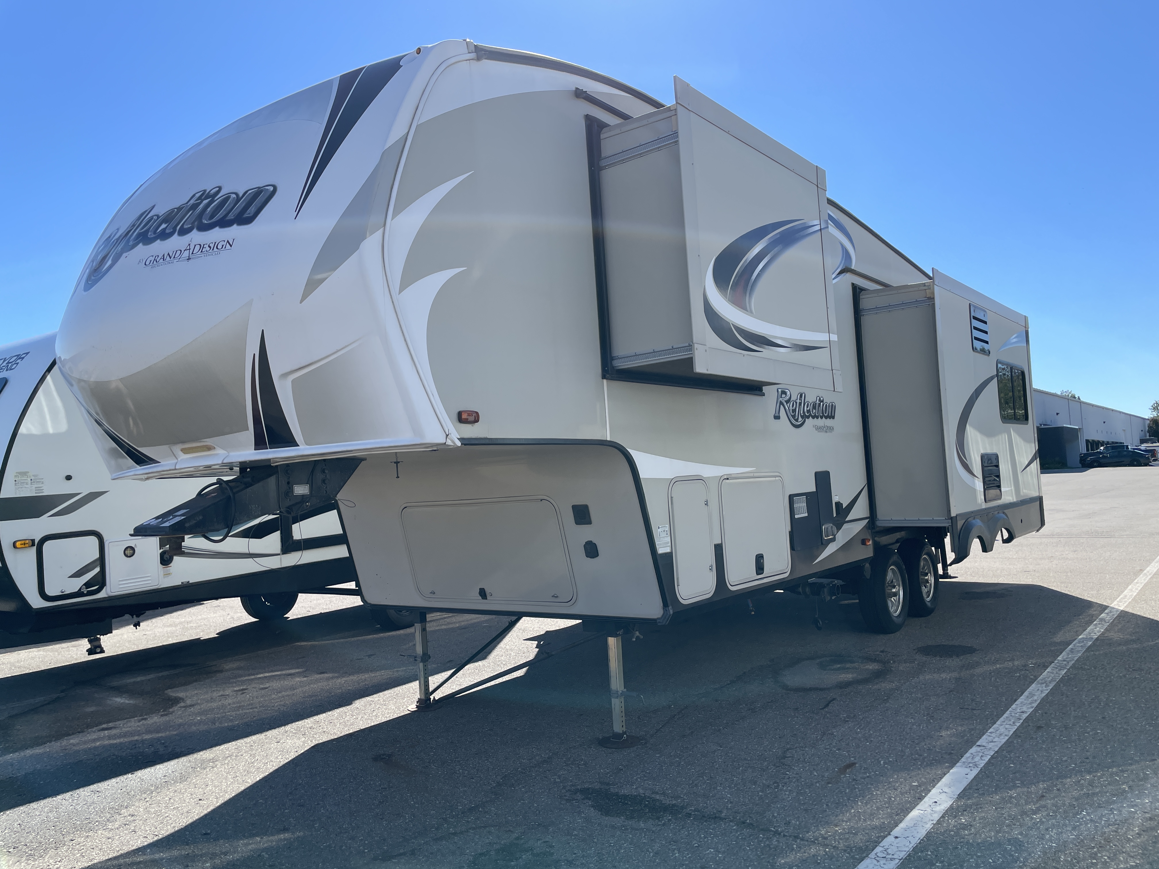 2017 Grand Design Reflection Super-Lite 27RL, $ 23,490