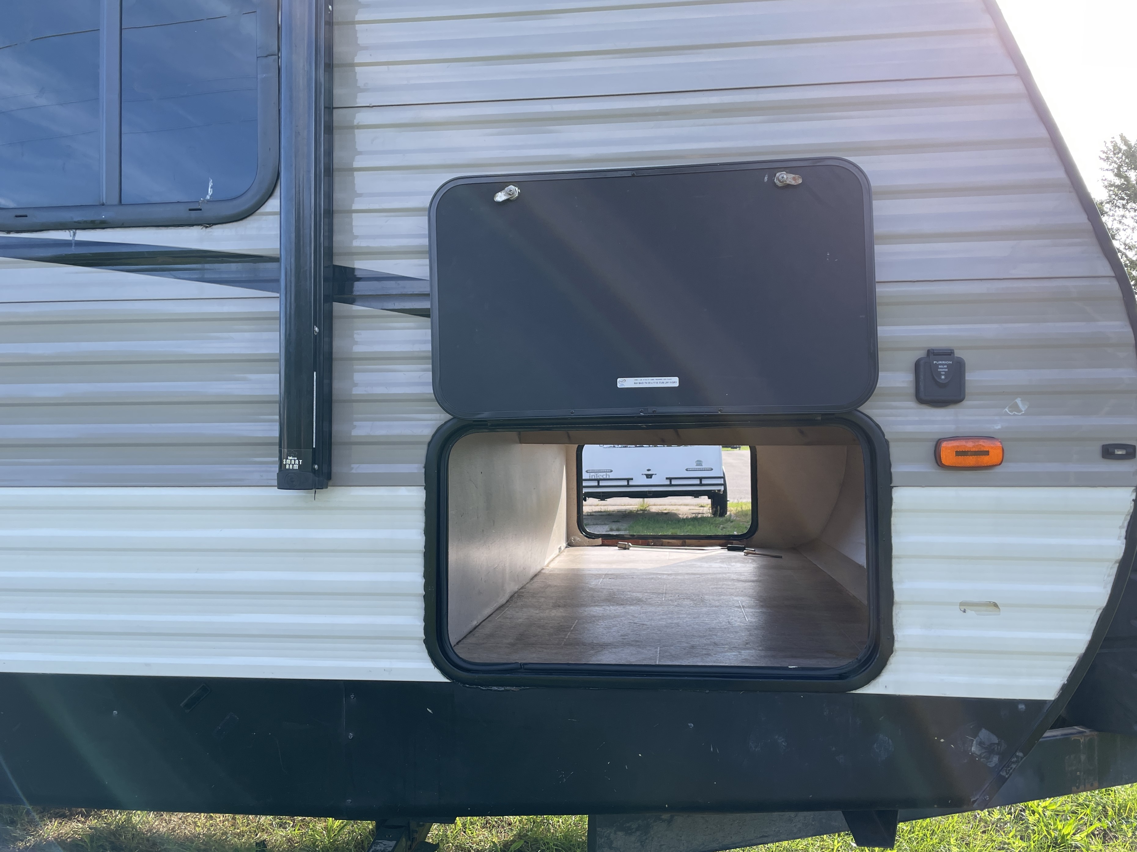 2019 KZ Sportsmen LE 231BHKLE, $ 7,995