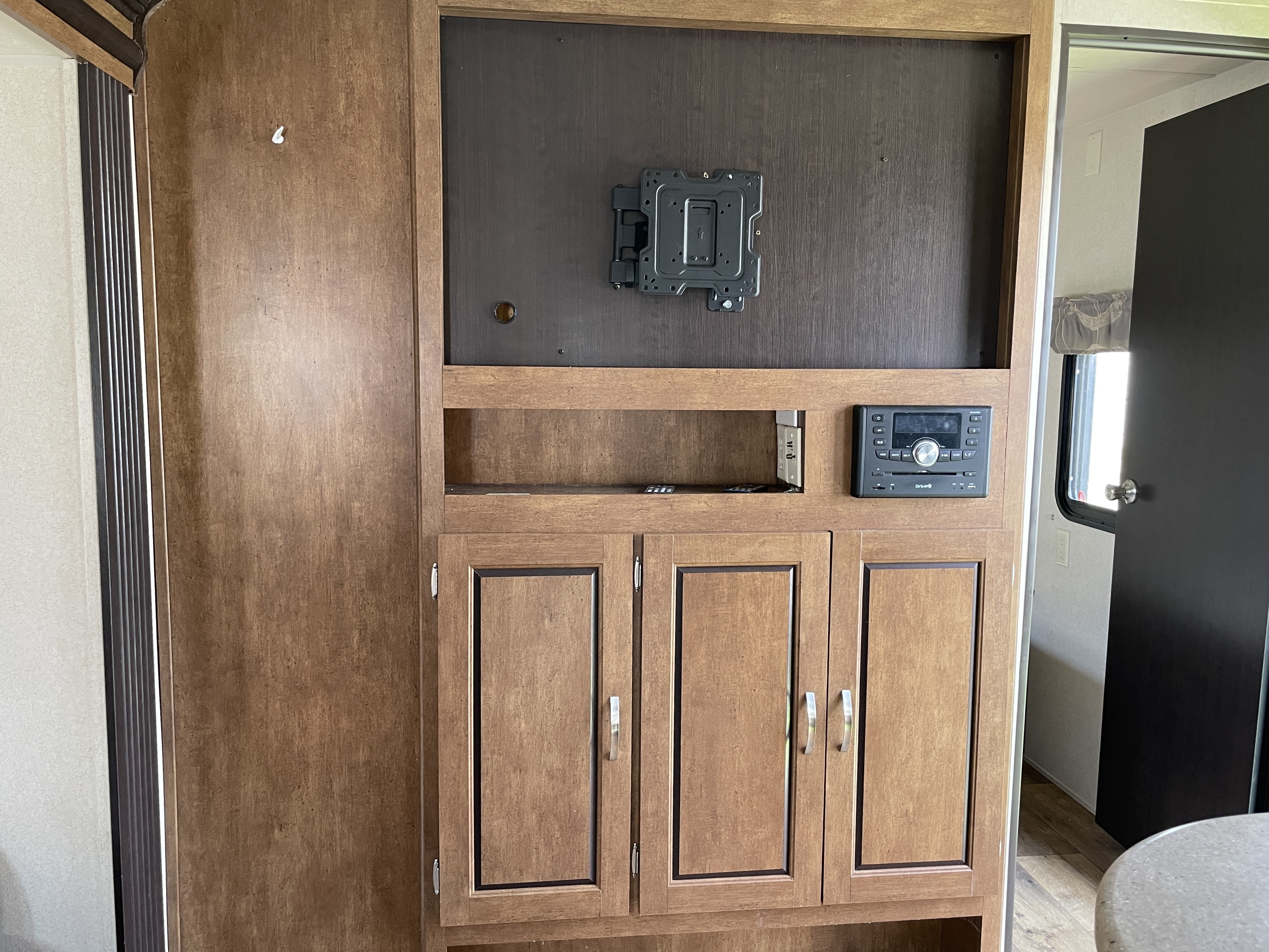 2017 Forest River Wildwood 28CKDS, $ 17,990